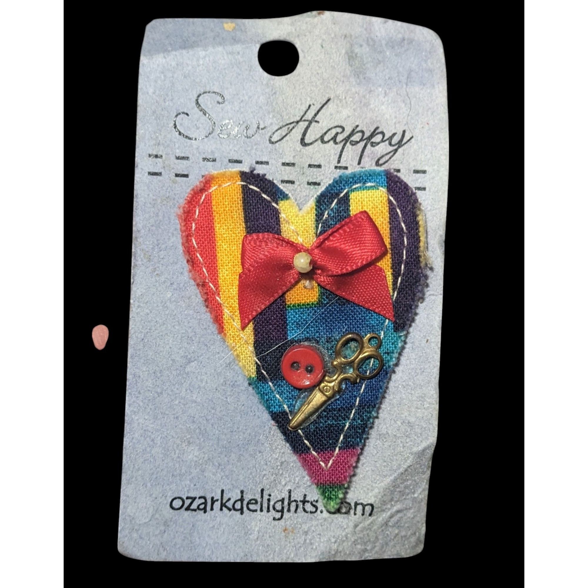 Other Sew Happy Heart Shaped Rainbow Quilt Print Brooch Size ONE SIZE - 2 Thumbnail
