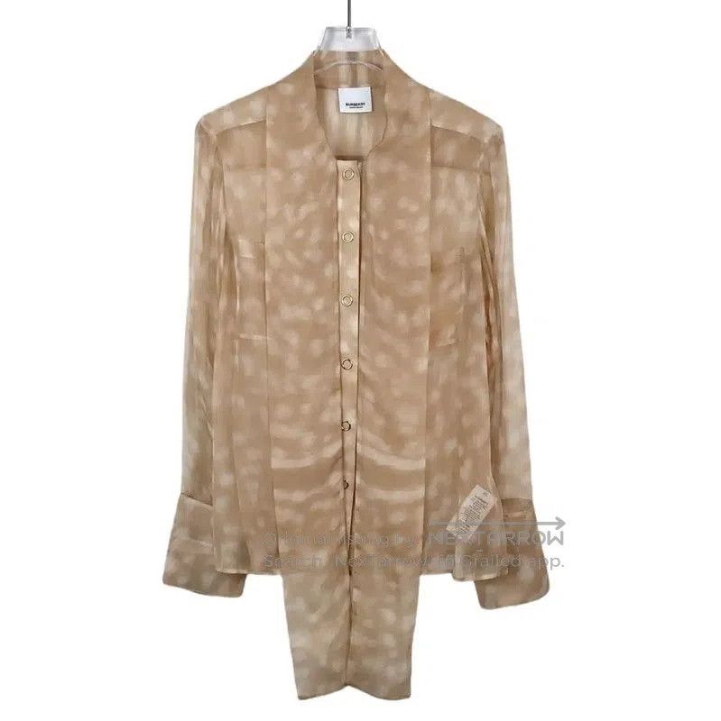 Burberry Burberry Silk Shirt in Light Brown. Size XS / US 0-2 / IT 36-38 - 1 Thumbnail