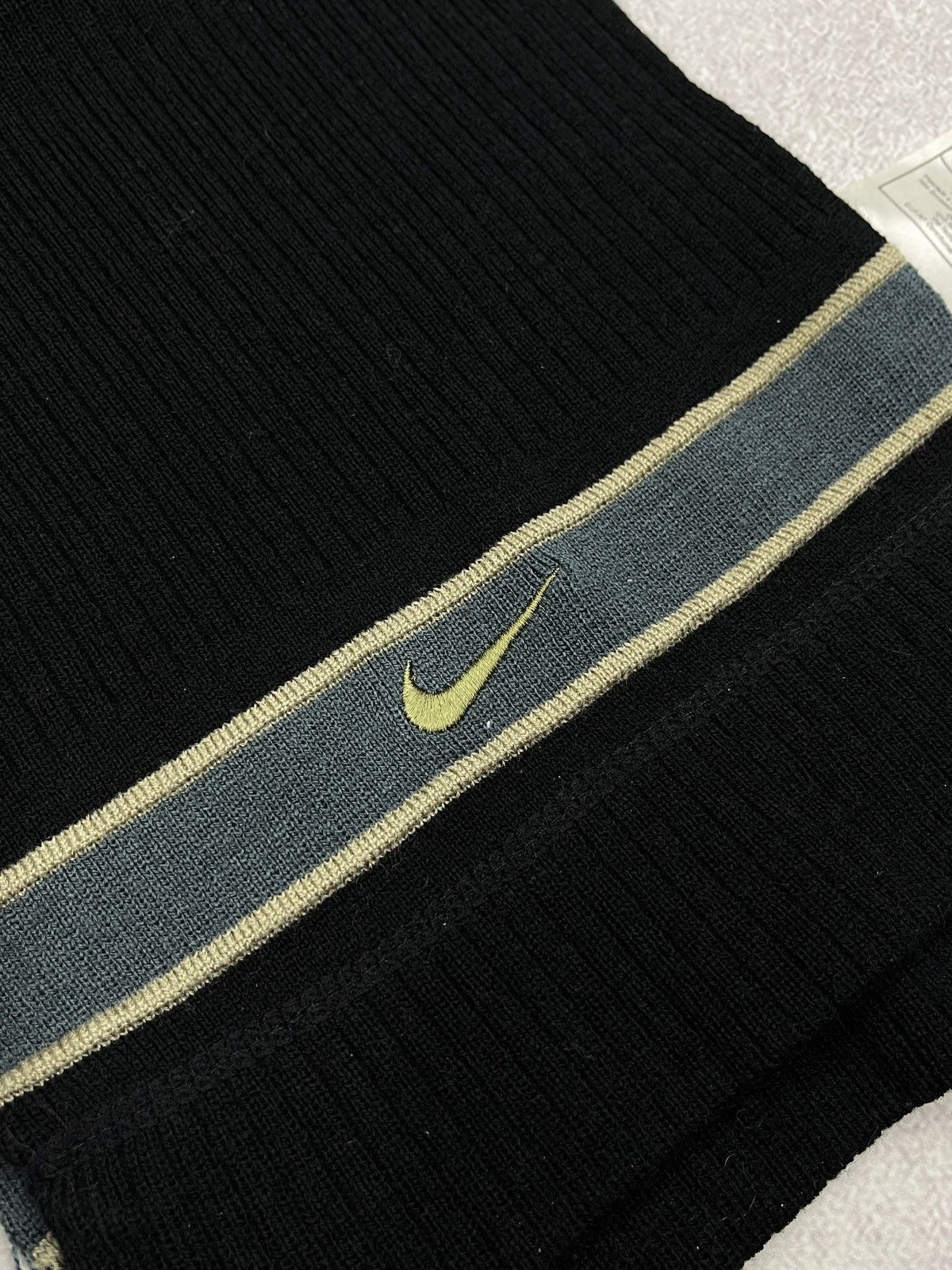 Nike Vintage Nike Swoosh Black Scarf Drill TECH ACG Size ONE SIZE - 5 Thumbnail