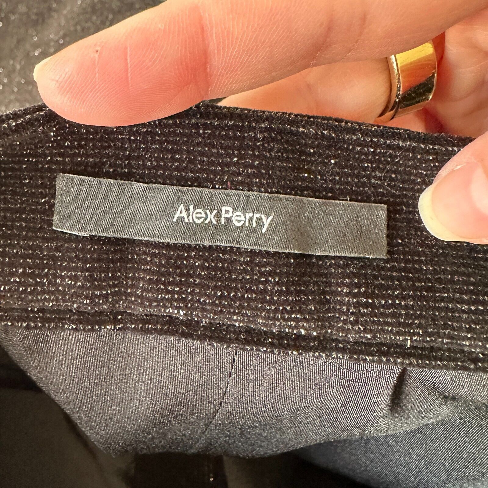 Alex Perry Alex Perry SET Black Shimmer Long Sleeve Shirt Mini Skirt 6 Size S / US 4 / IT 40 - 12 Thumbnail