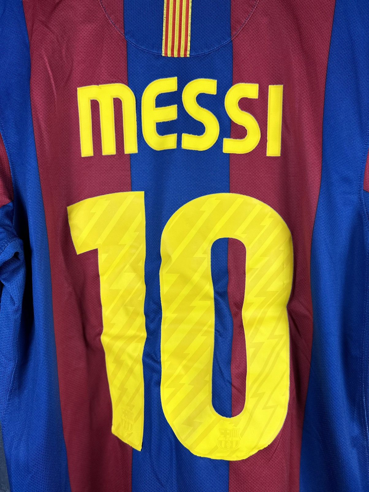 Other Rare!! Messi Barcelona 2010 2011 Home Soccer Jersey Shirt Size US M / EU 48-50 / 2 - 10 Thumbnail