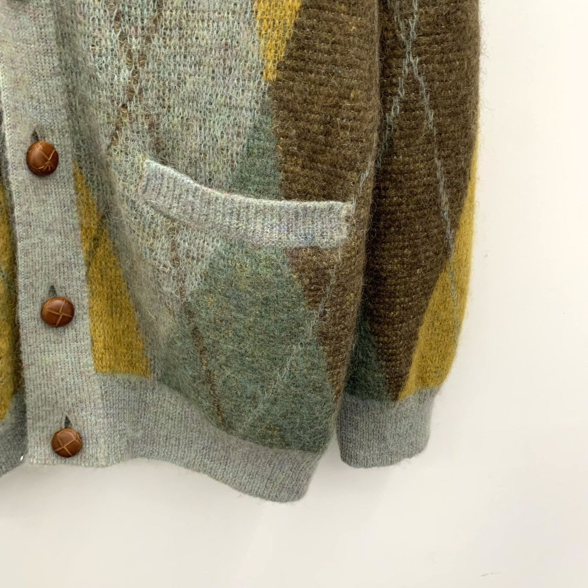 Gucci Gucci Colorblocked Plaid Mohair V-Neck Knit Cardigan Size XS / US 0-2 / IT 36-38 - 4 Thumbnail