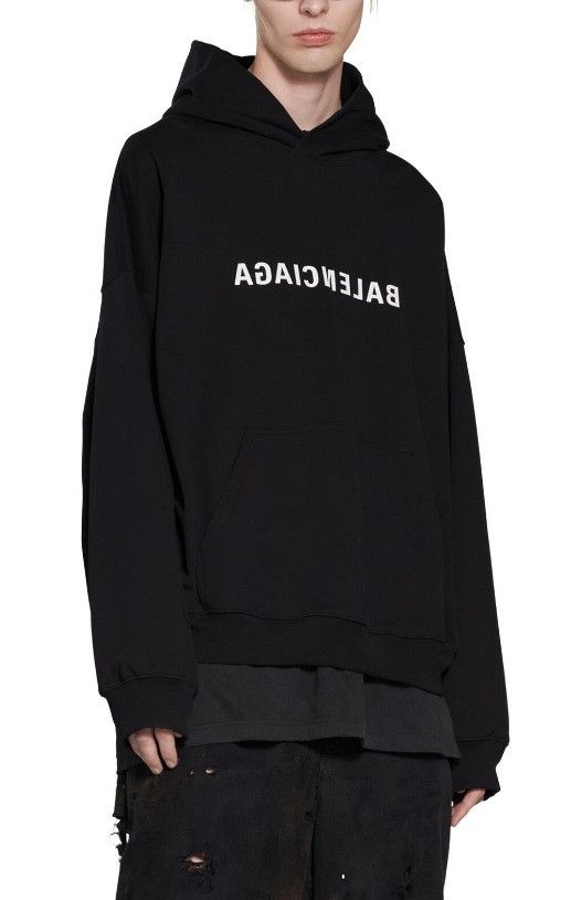 Balenciaga o1s1rm1125 Mirror Hoodie Oversized in Black Size US S / EU 44-46 / 1 - 3 Thumbnail
