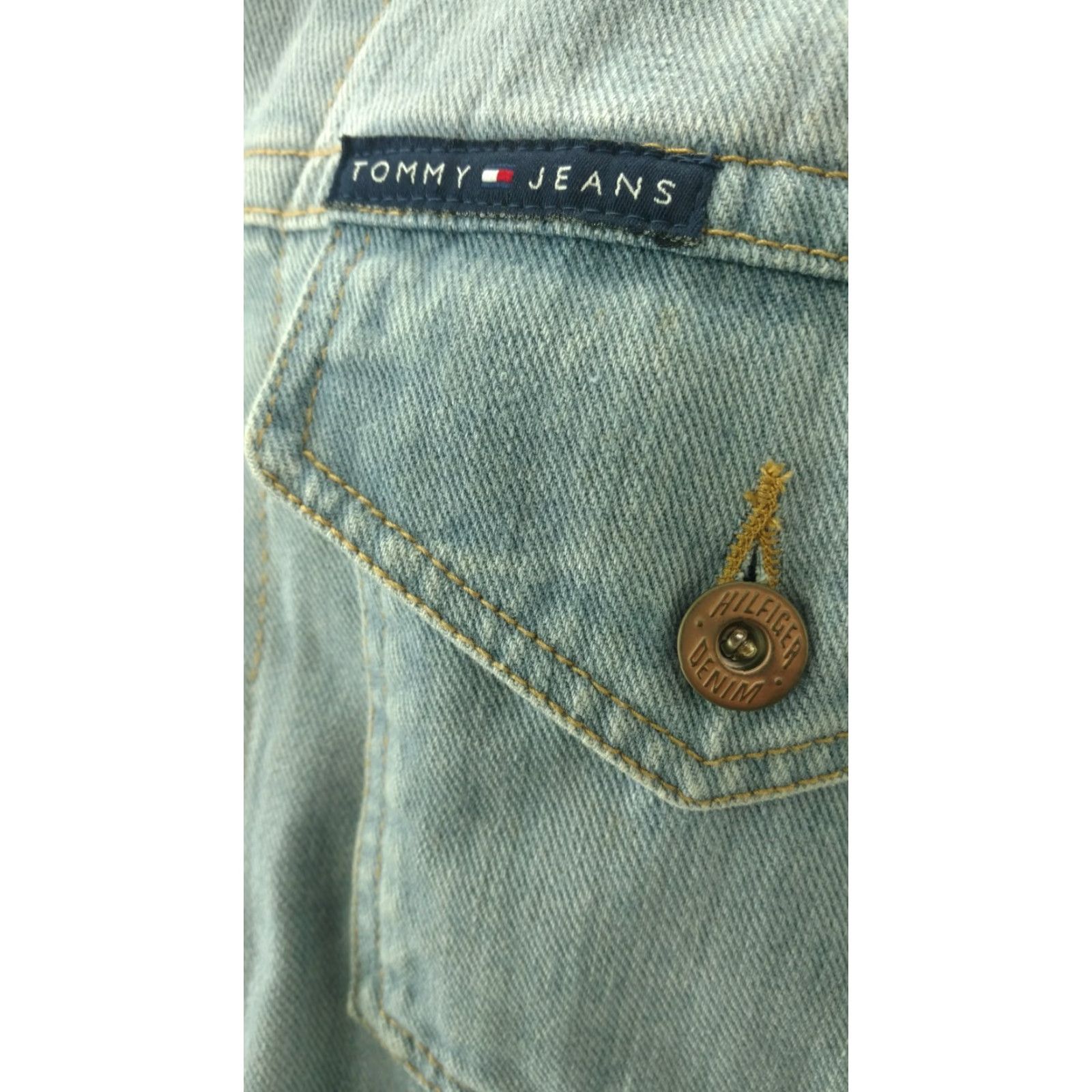 Tommy Hilfiger TOMMY HILFIGER Blue Jean Jacket Mens Size L Distressed Faded 100% Cotton Jean Jacket Size US 33 - 4 Thumbnail