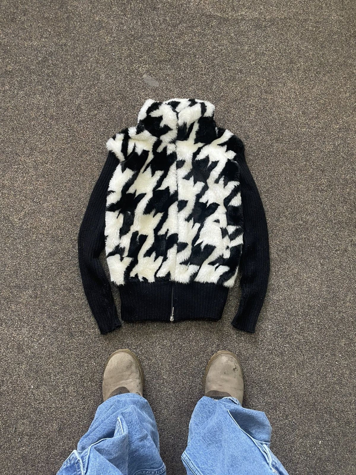 20471120 Vintage Y2K Furry Jacket Mohair Punk Opium BALENCIAGA Style Size M / US 6-8 / IT 42-44 - 1 Thumbnail