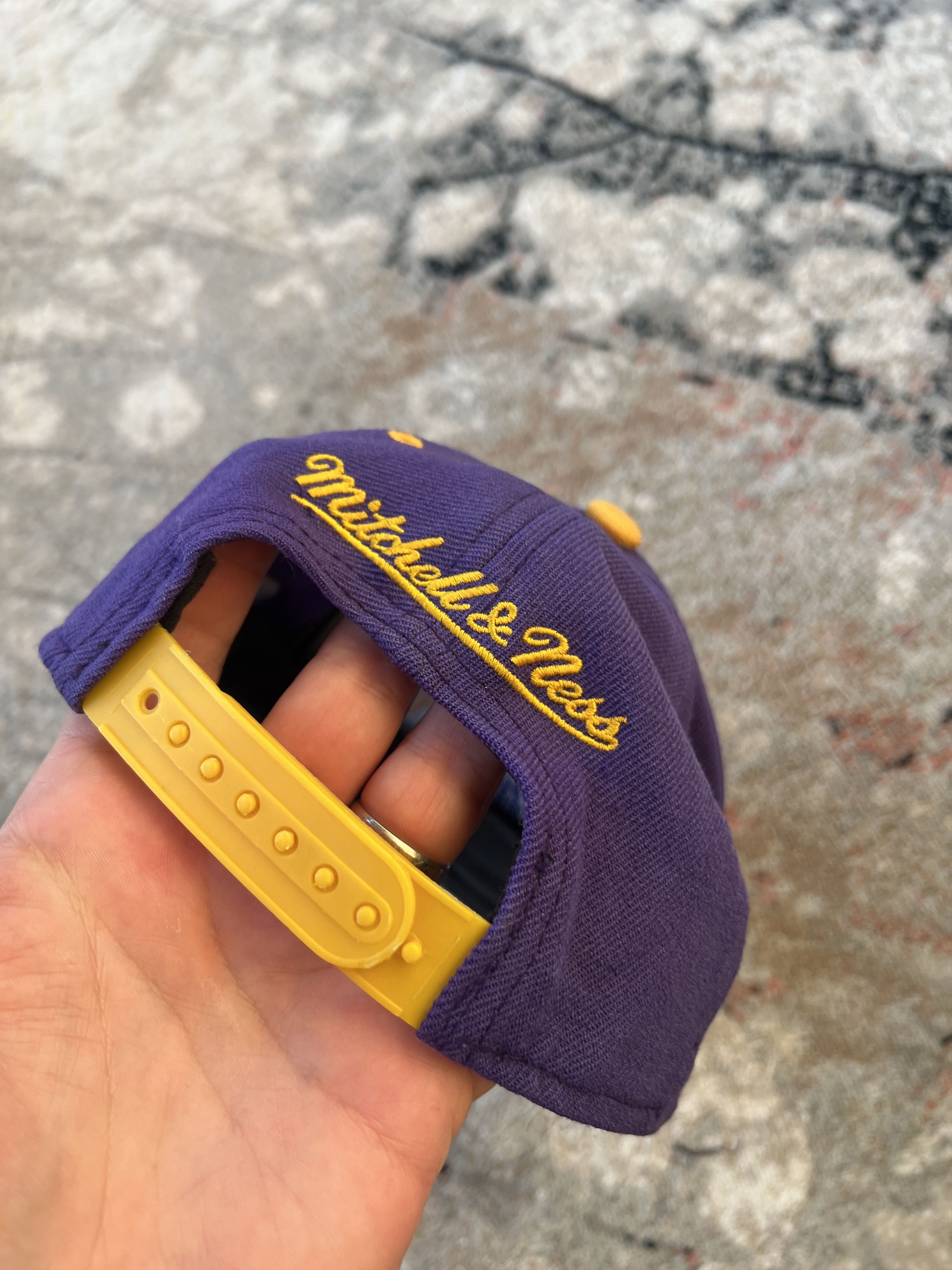 Mitchell & Ness Los Angele Lakers NBA Vintage Cap Size ONE SIZE - 9 Thumbnail