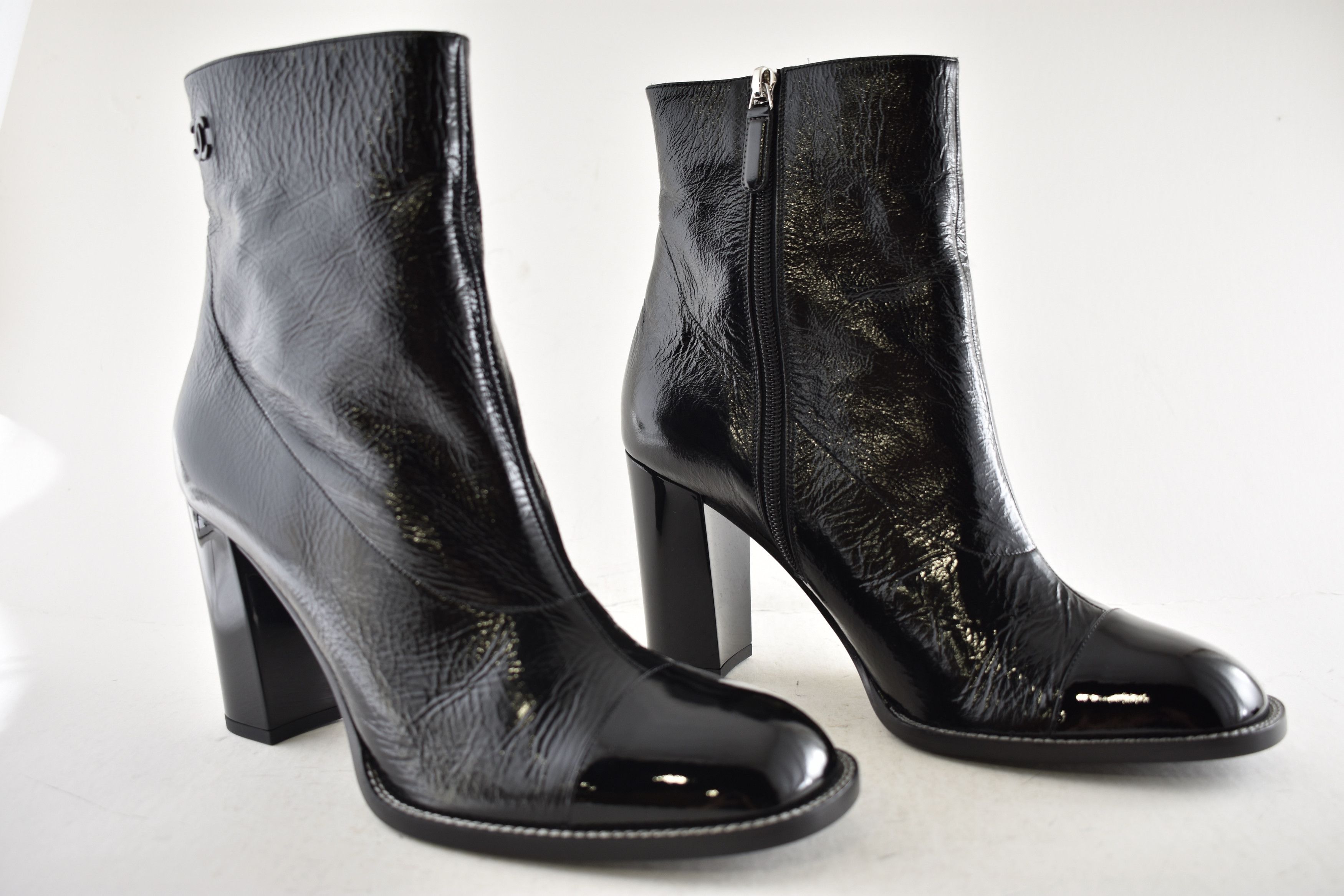 Chanel Chanel 24B Black Patent CC Short Ankle Block Heel Bootie 42 Size US 12 / IT 42 - 2 Thumbnail