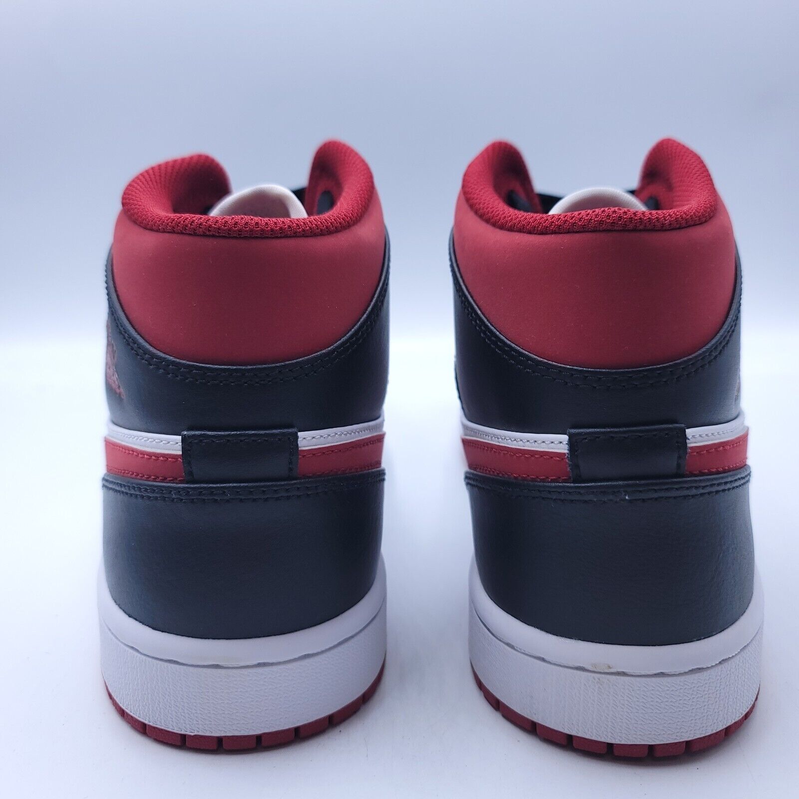 Nike Nike Air Jordan 1 Mid Basketball Shoe Mens Size 9 554724-122 Size US 9 / EU 42 - 3 Thumbnail