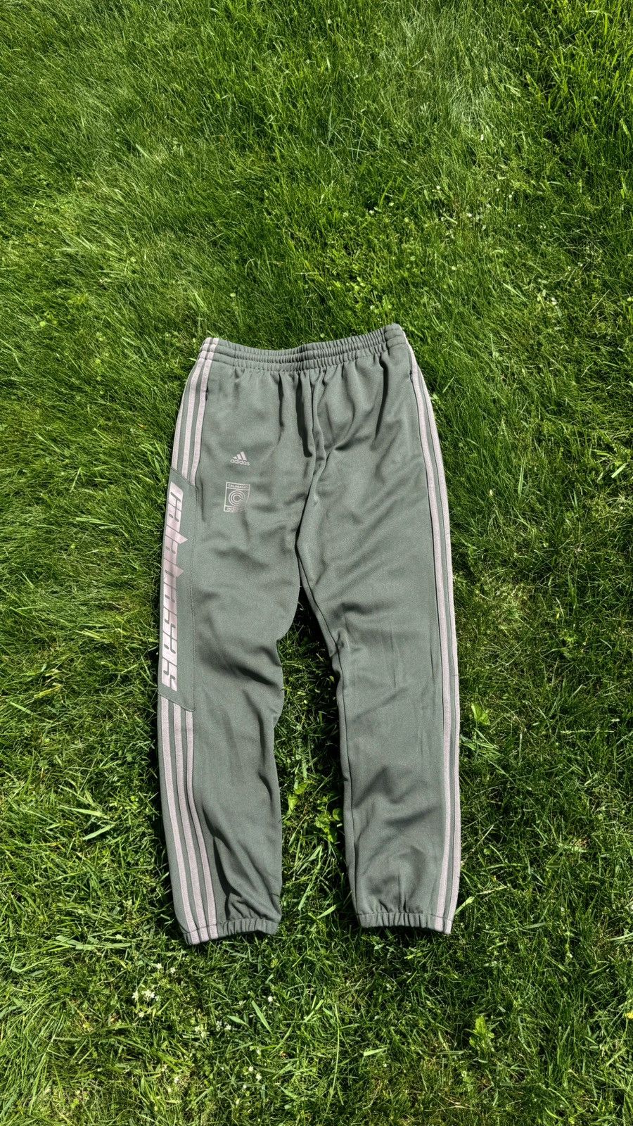 Adidas × Kanye West × Yeezy Adidas Calabasas Kanye West Yeezy Season Size US 33 - 1 Thumbnail