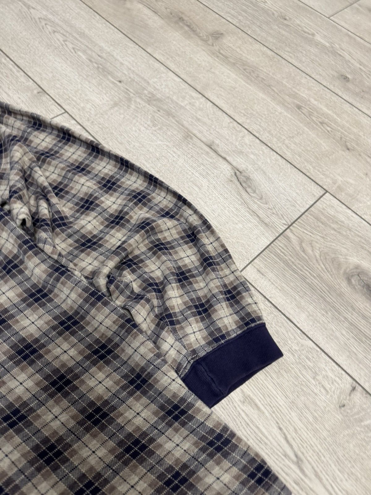 Lacoste Vintage Lacoste Checkered Shirt Long Sleeve distressed Polo Size US XL / EU 56 / 4 - 5 Thumbnail