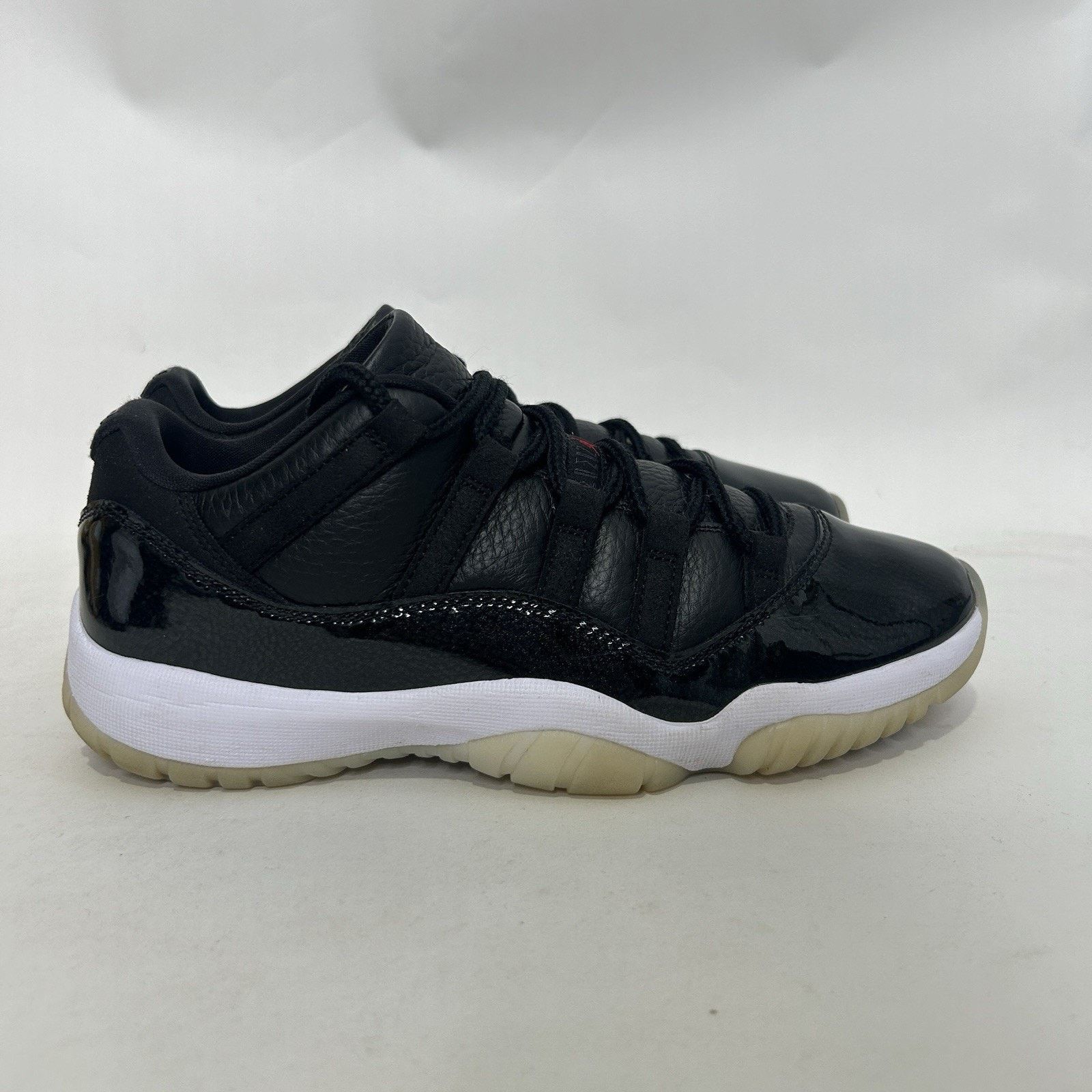 Jordan Brand Nike Air Jordan 11 Retro Low “72-10/Black White” AV2187-001 Size US 8 / EU 41 - 4 Thumbnail