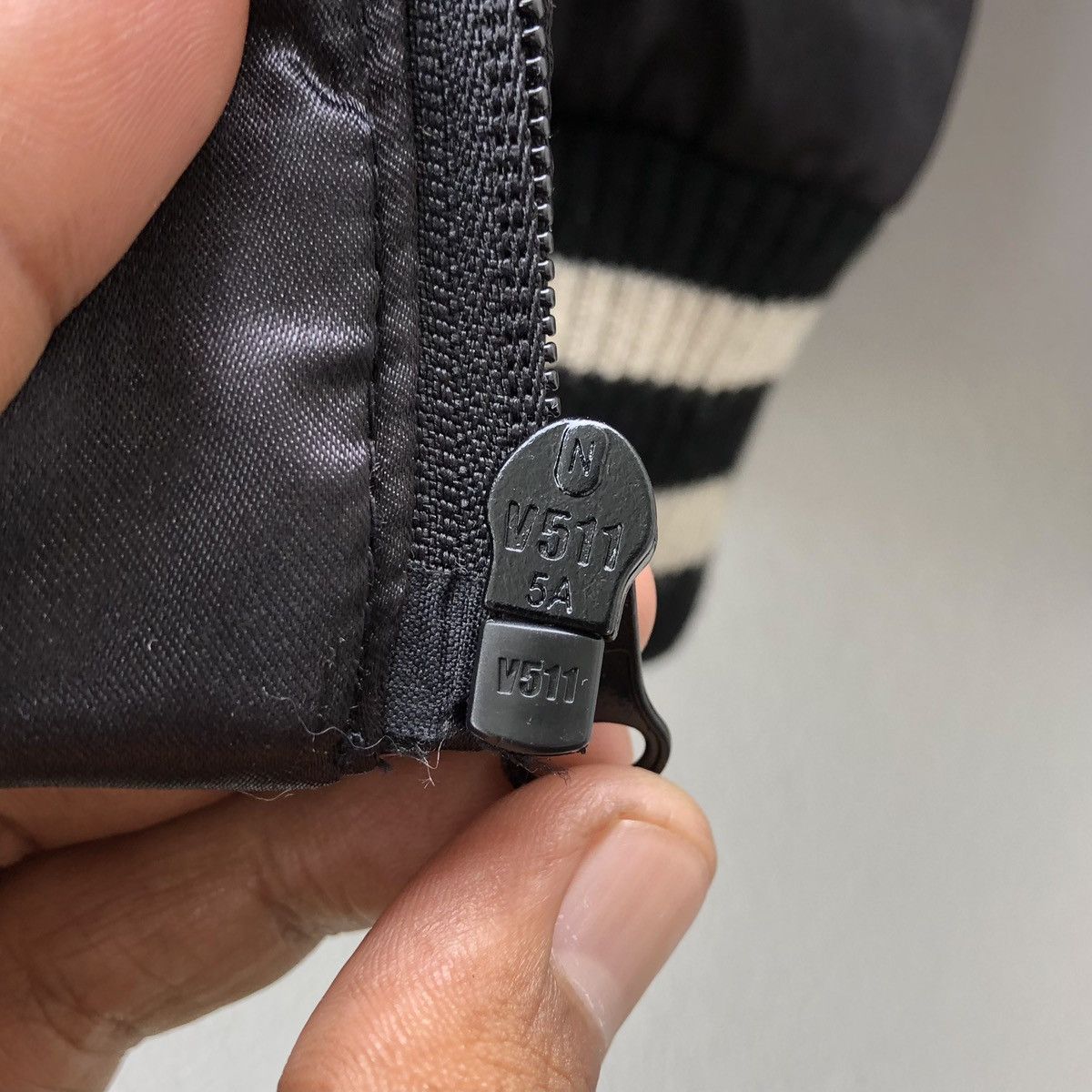 Japanese Brand Japanese Brand Embroidery Koi Satin Sukajan Jacket Size US L / EU 52-54 / 3 - 14 Thumbnail