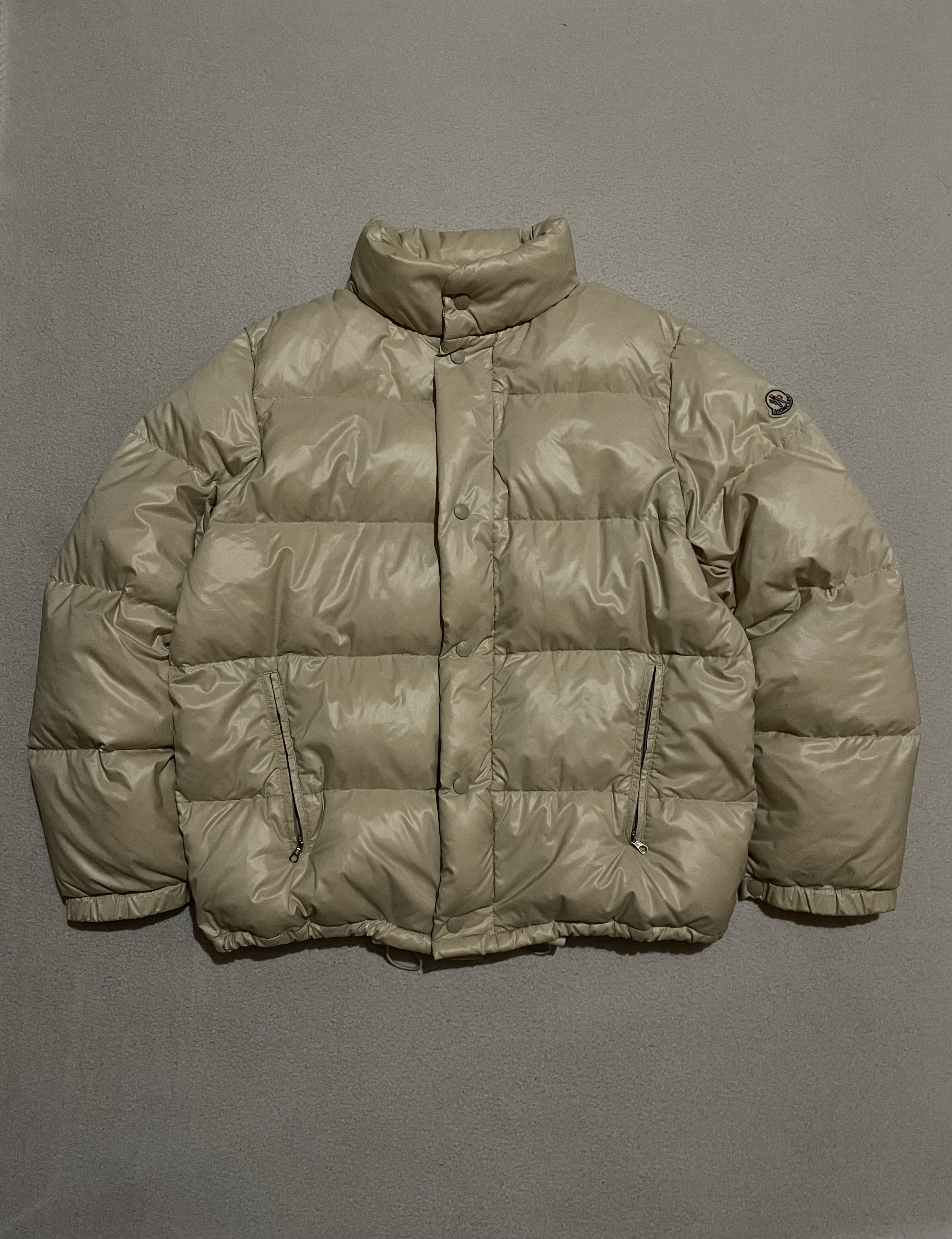 Moncler Vintage Biege Moncler Puffer Down Jacket | S-M size Size US M / EU 48-50 / 2 - 1 Thumbnail
