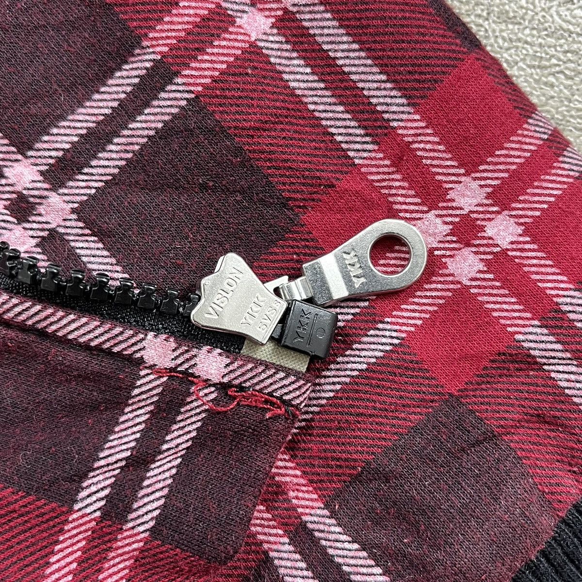 Japanese Brand 2000s Defective Struct Plaid Faux Fur Hoodie Lgb Style Size US L / EU 52-54 / 3 - 12 Thumbnail