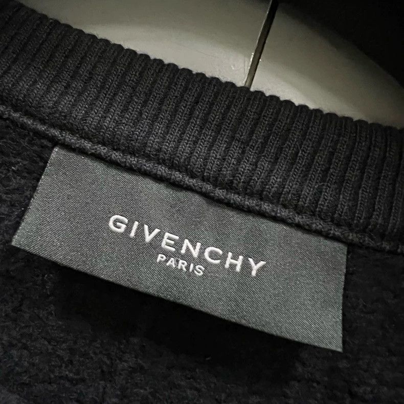Givenchy Givenchy Satin Rendered Our Lady of the Stars Round-Neck H Size US XS / EU 42 / 0 - 4 Thumbnail
