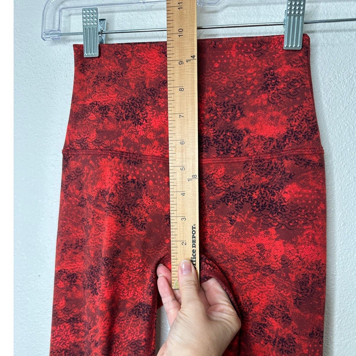 Lululemon Lululemon Red Black Align High Rise Full Length Yoga Pant 2 Size 26" / US 2 / IT 38 - 12 Thumbnail