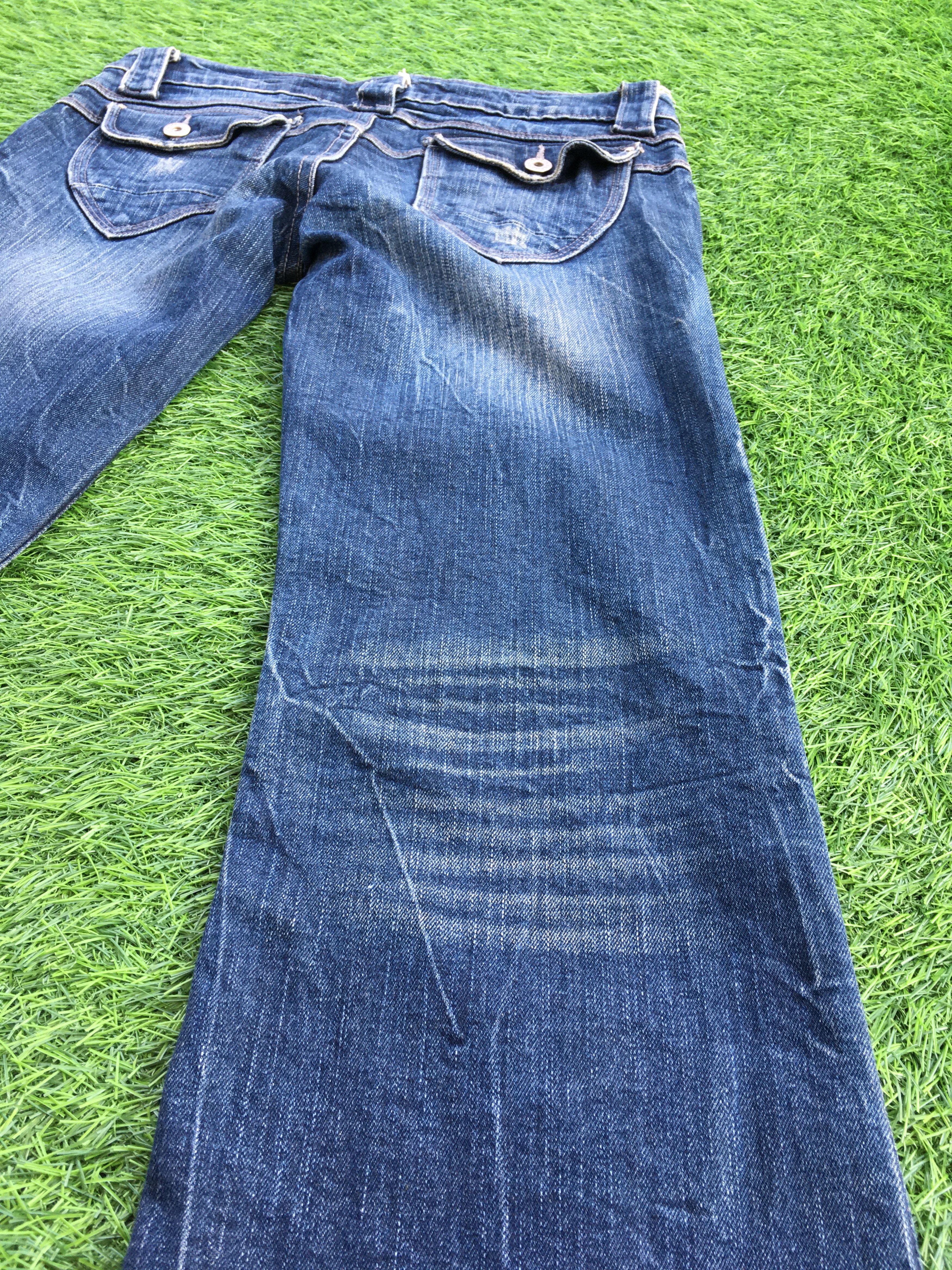 Japanese Brand Low Rise Distressed Flare Jeans D-1187 Size US 29 - 8 Thumbnail