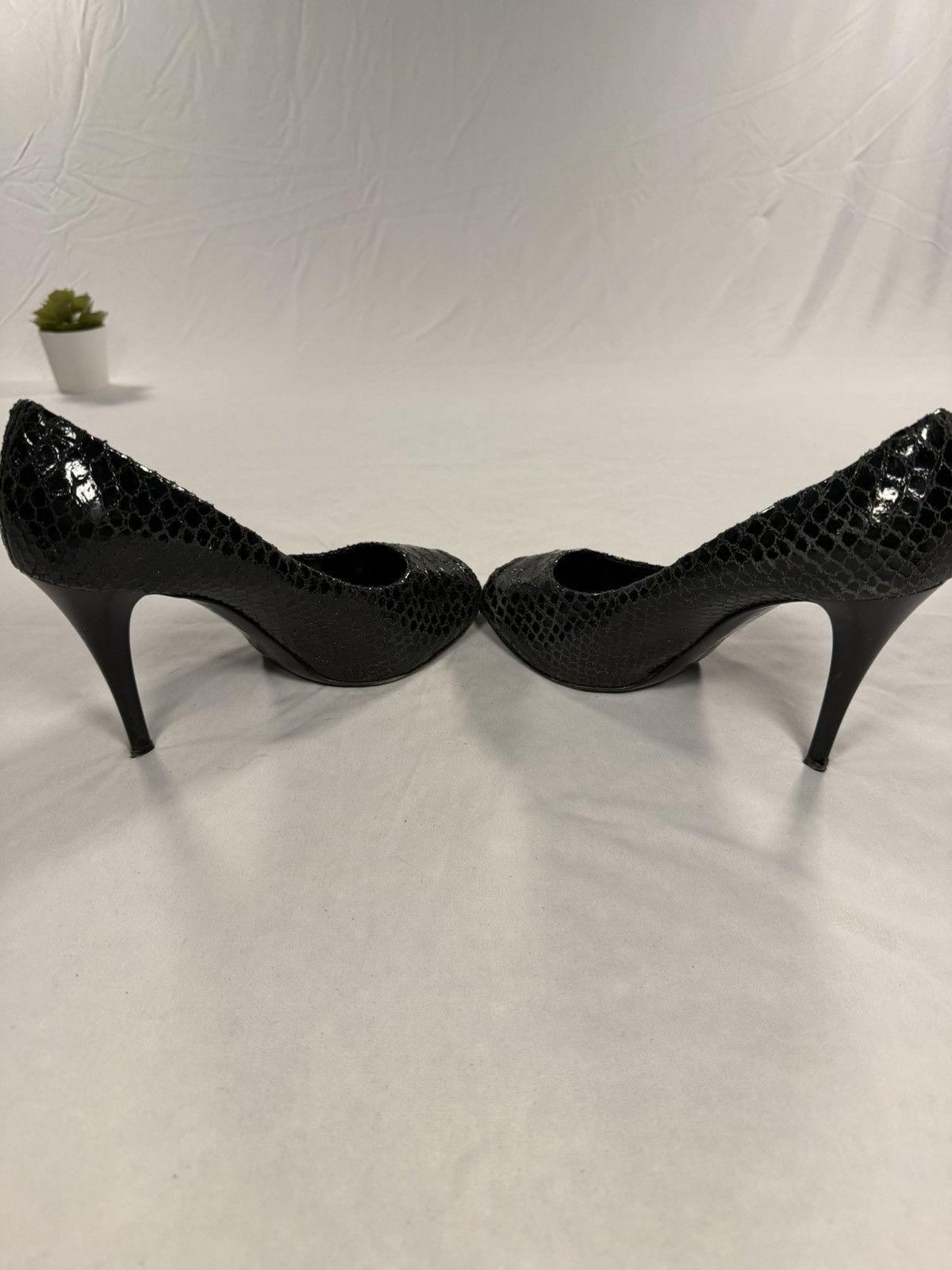 Giuseppe Zanotti Giuseppe Zanotti Black Snake Print Peep Toe Heels Size 40 EU Size US 9.5 / IT 39.5 - 5 Thumbnail