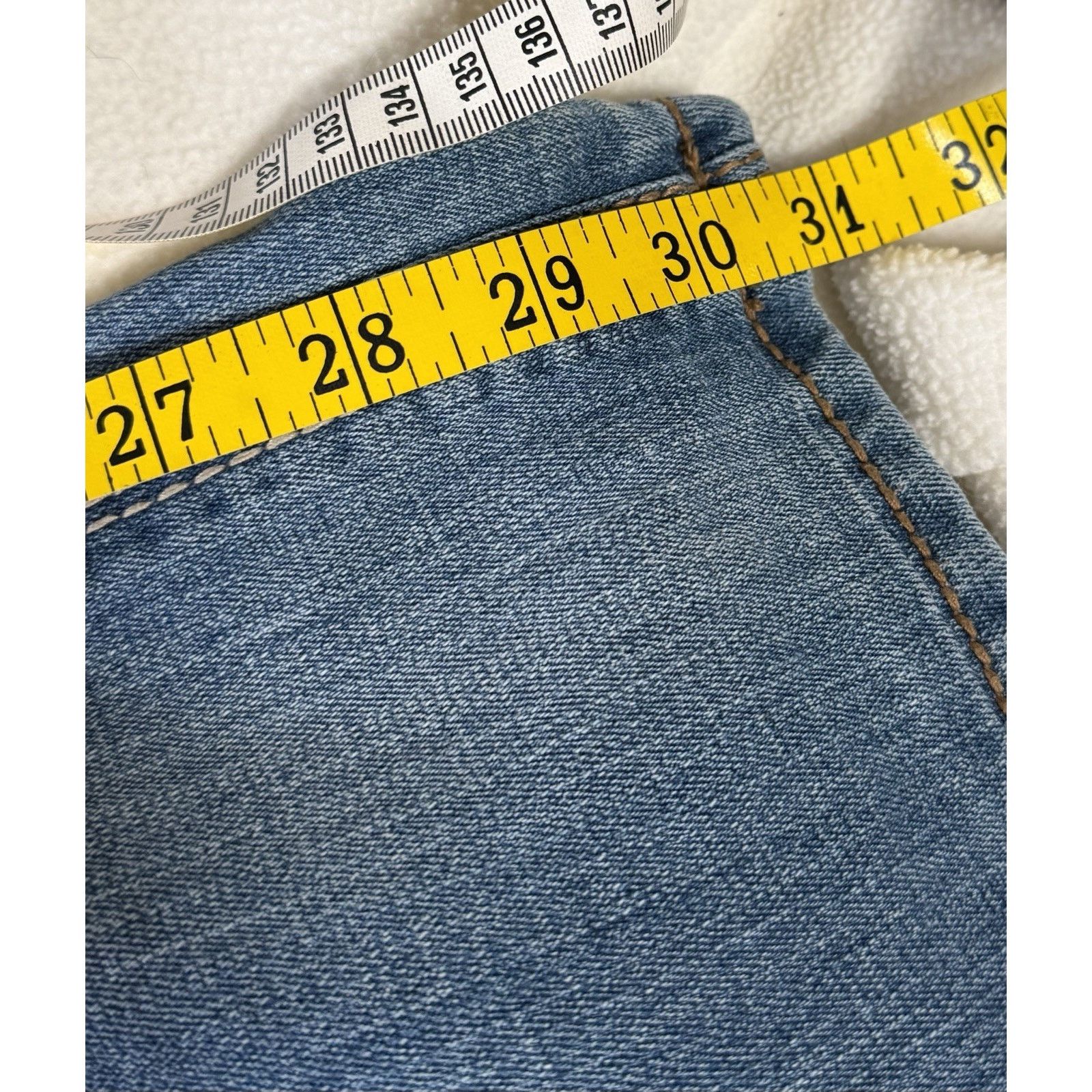 7 For All Mankind 7 For All Mankind Women's Size 30Bootcut Jeans Low Rise Size 30" / US 8 / IT 44 - 6 Thumbnail