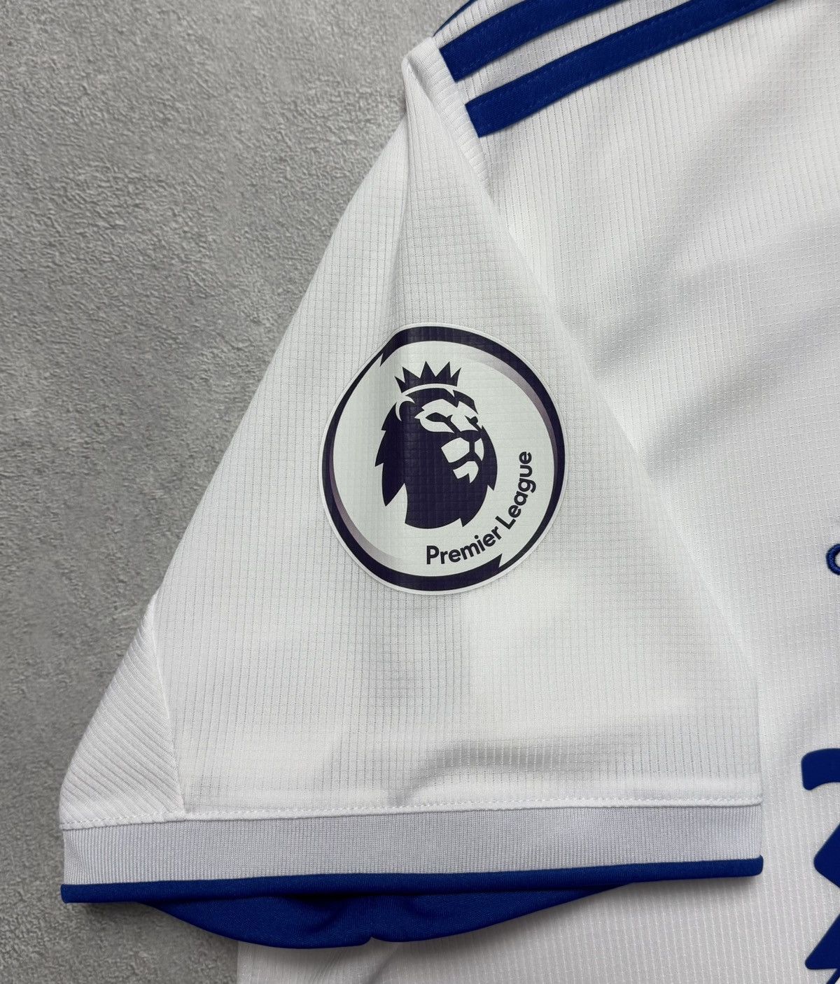 Adidas Leeds United 2020 2021 Home Shirt Soccer Jersey Adidas Size US XXL / EU 58 / 5 - 13 Thumbnail