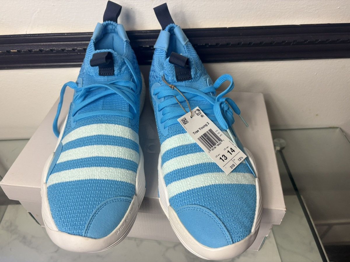 Adidas Trae young Adidas size 13 Size US 13 / EU 46 - 2 Thumbnail