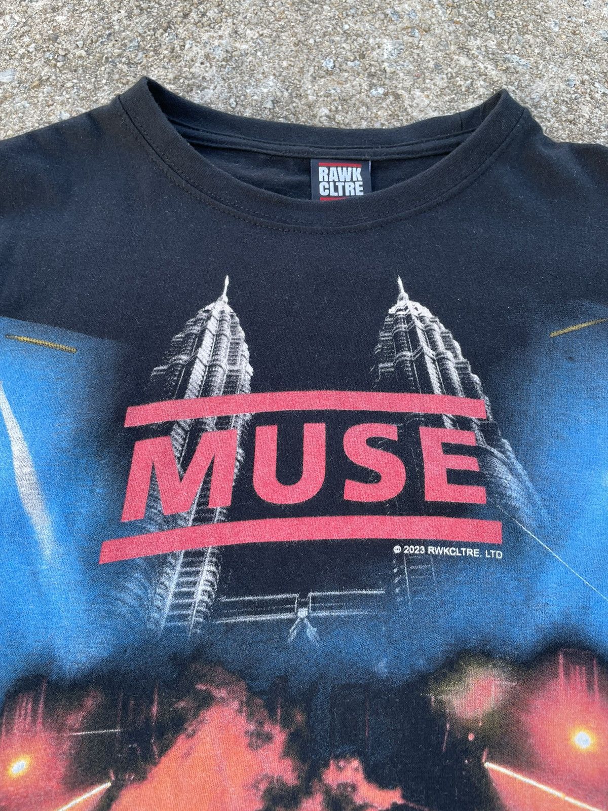 Band Tees Muse Tour Kuala Lumpur 2023 Tee Size US L / EU 52-54 / 3 - 5 Thumbnail