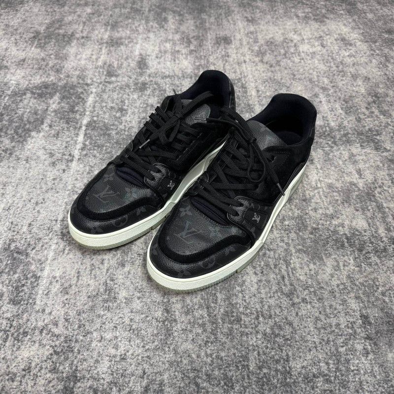 Louis Vuitton Louis Vuitton Black Trainer Sneakers 0079 Size US 8 / EU 41 - 1 Thumbnail