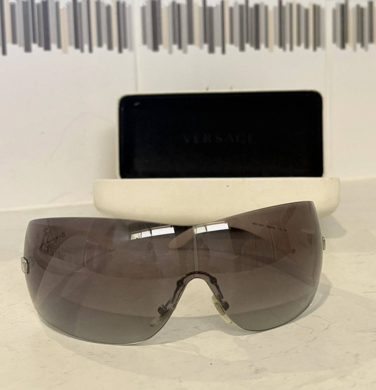 Versace Versace sheild sunglasses Size ONE SIZE - 7 Thumbnail