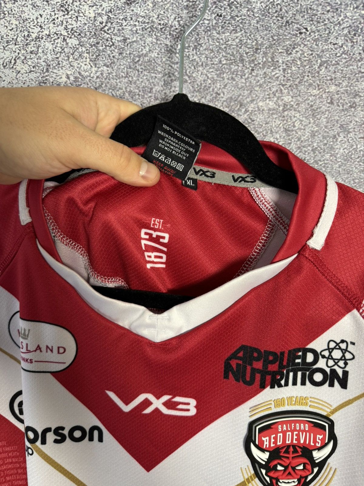 Vintage Salford Red Devils Rugby Jersey Men’s Size XL Size US XL / EU 56 / 4 - 13 Thumbnail