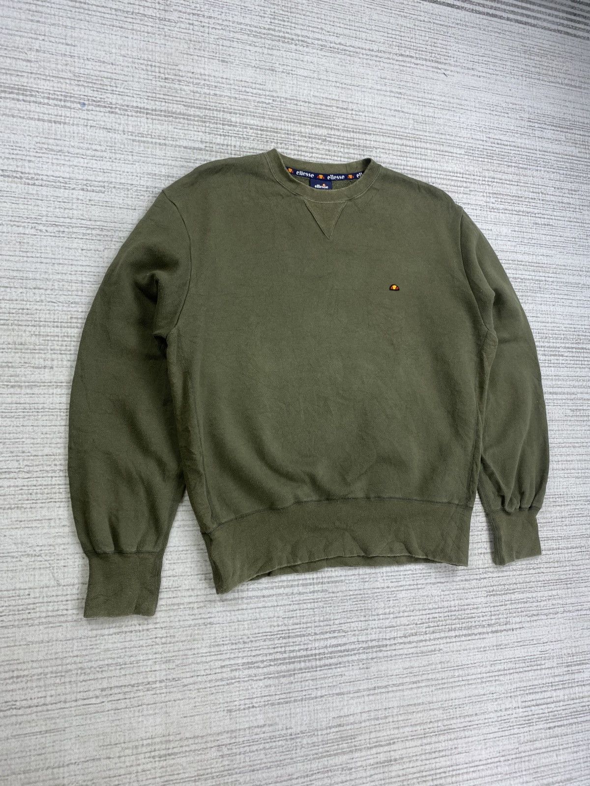Ellesse × Japanese Brand × Vintage Vintage Ellesse Embroidery Logo Sweatshirt Size US L / EU 52-54 / 3 - 3 Thumbnail
