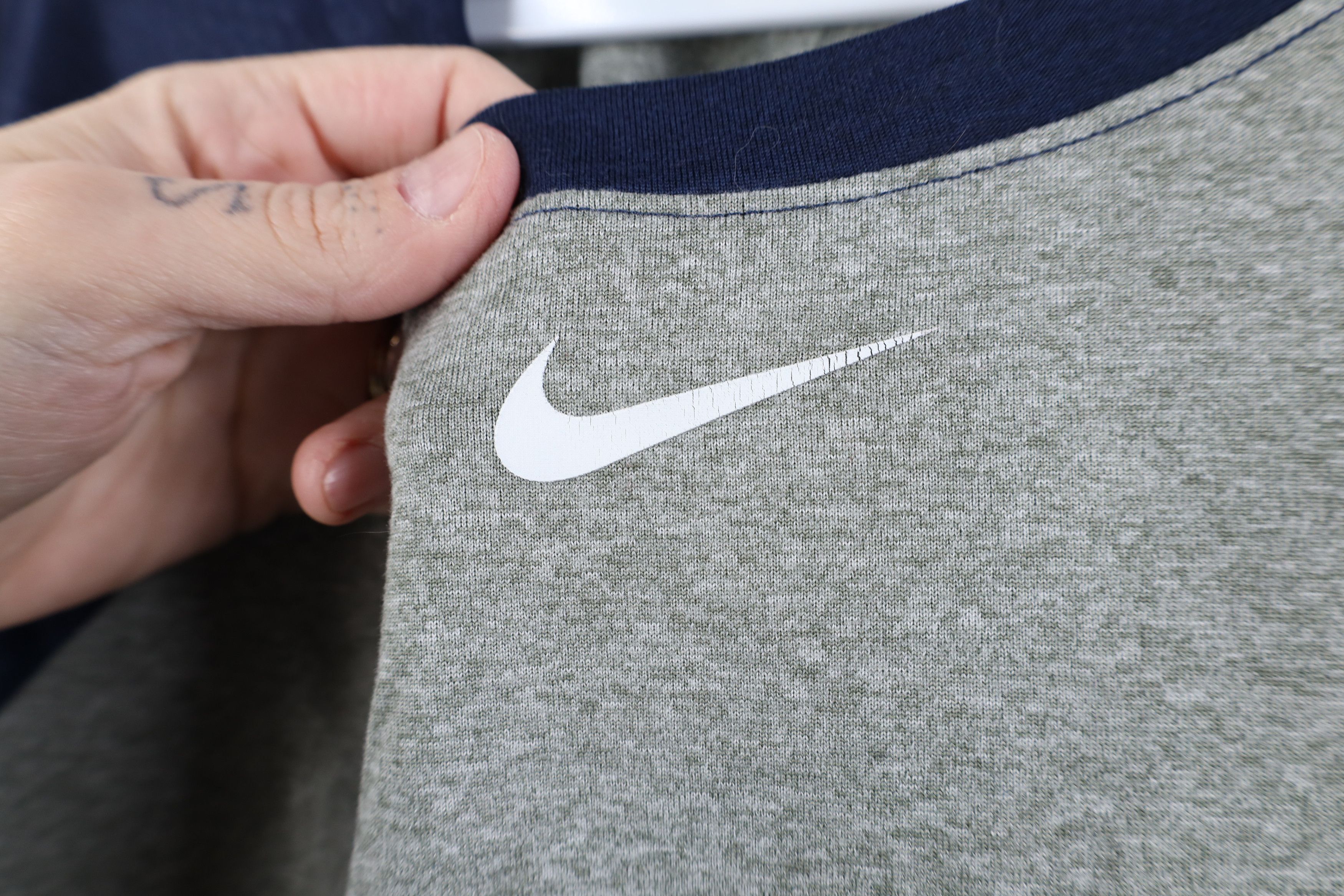 Nike Nike Center Swoosh Detroit Tigers Baseball Raglan T-Shirt Size US L / EU 52-54 / 3 - 6 Thumbnail