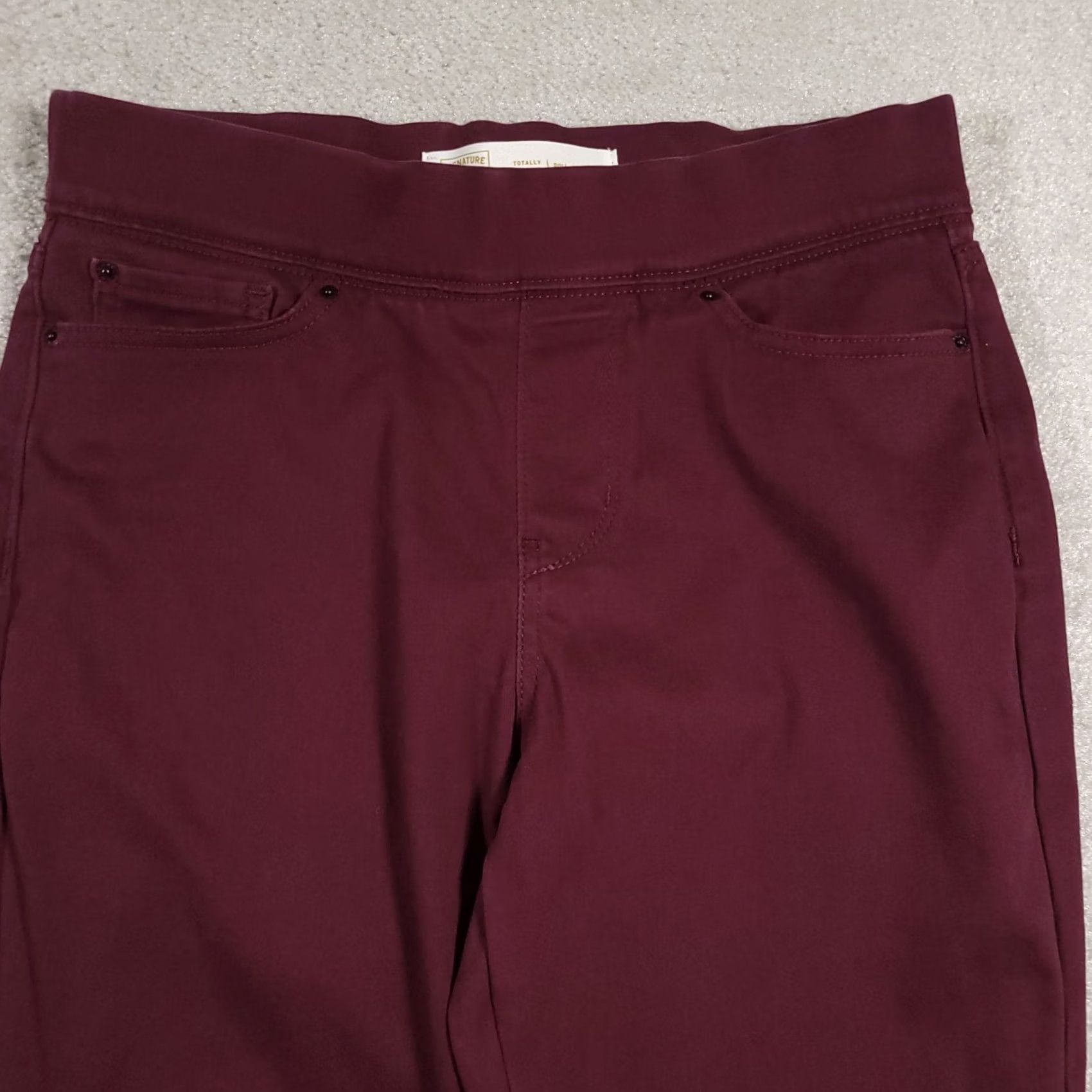 Vintage VINTAGE Levi Strauss Jeans Women's 8 Short Maroon Skinny Pull-On Totally Shaping Stretch Size 30" / US 8 / IT 44 - 3 Thumbnail
