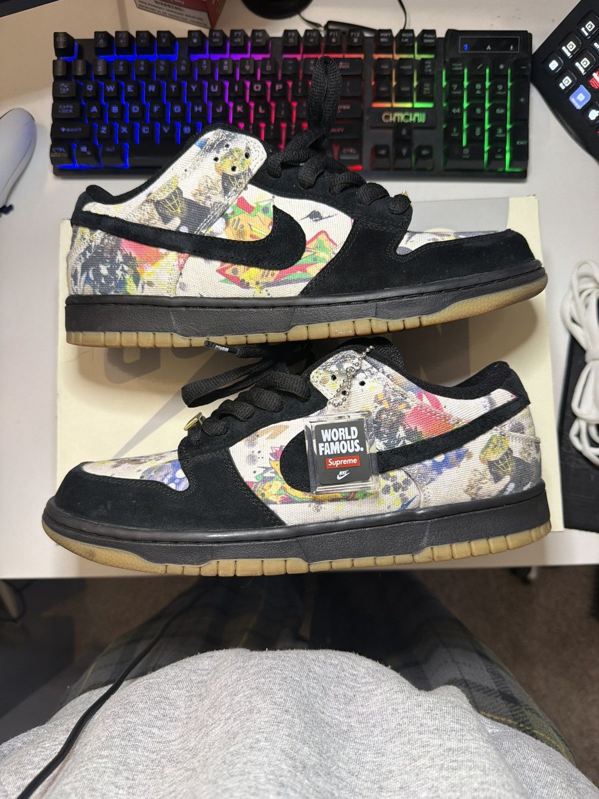 Nike × Supreme Supreme Nike SB Dunk Low Rammellzee Size US 9.5 / EU 42-43 - 7 Thumbnail