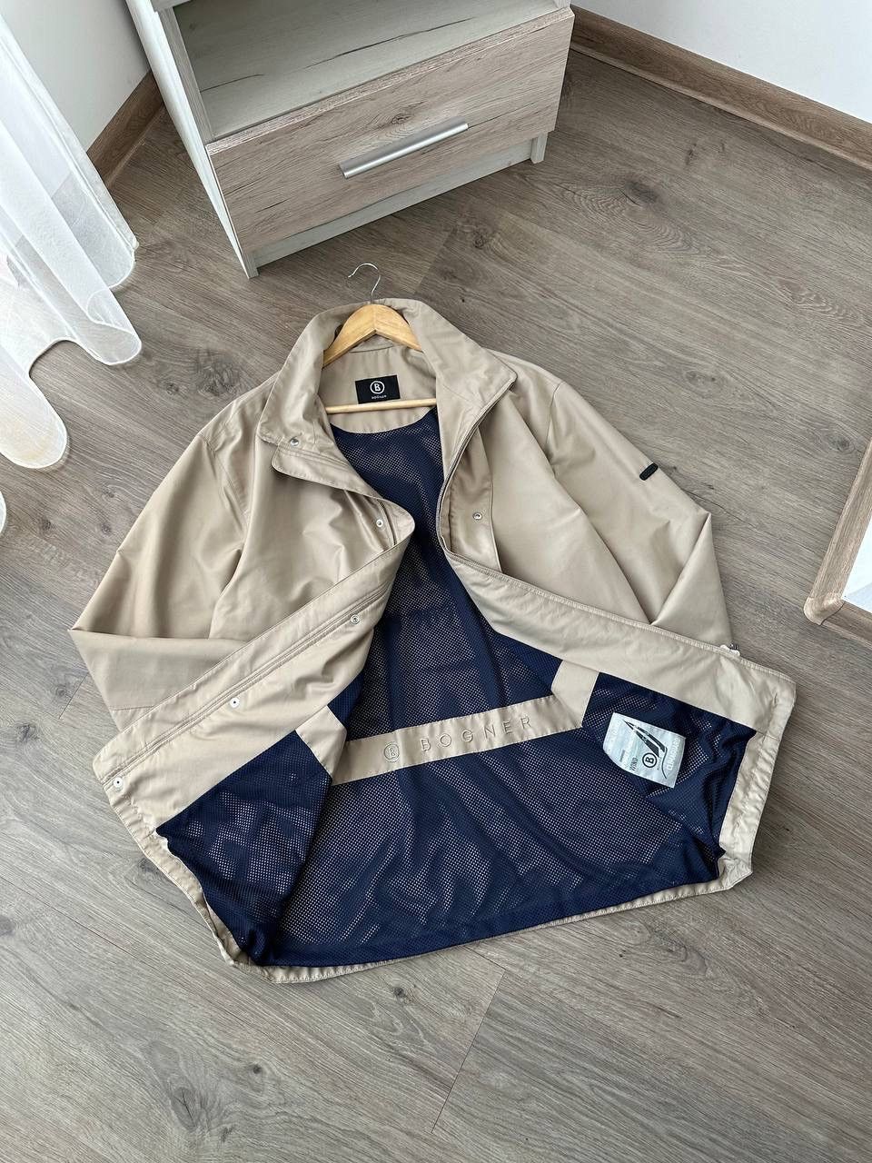 Bogner × Vintage Vintage Bogner Beige Light Climaguard Coats Jacket Size US L / EU 52-54 / 3 - 22 Thumbnail