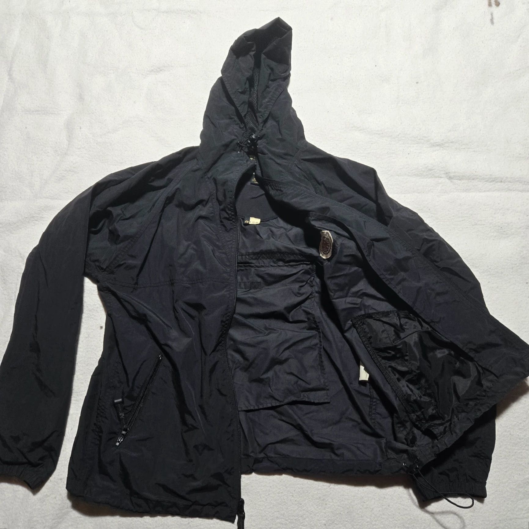 Rains North End Jacket Mens L Black Windbreaker Full Zip Polyester Mid-Length Modern Casual Size L / US 10 / IT 46 - 2 Thumbnail