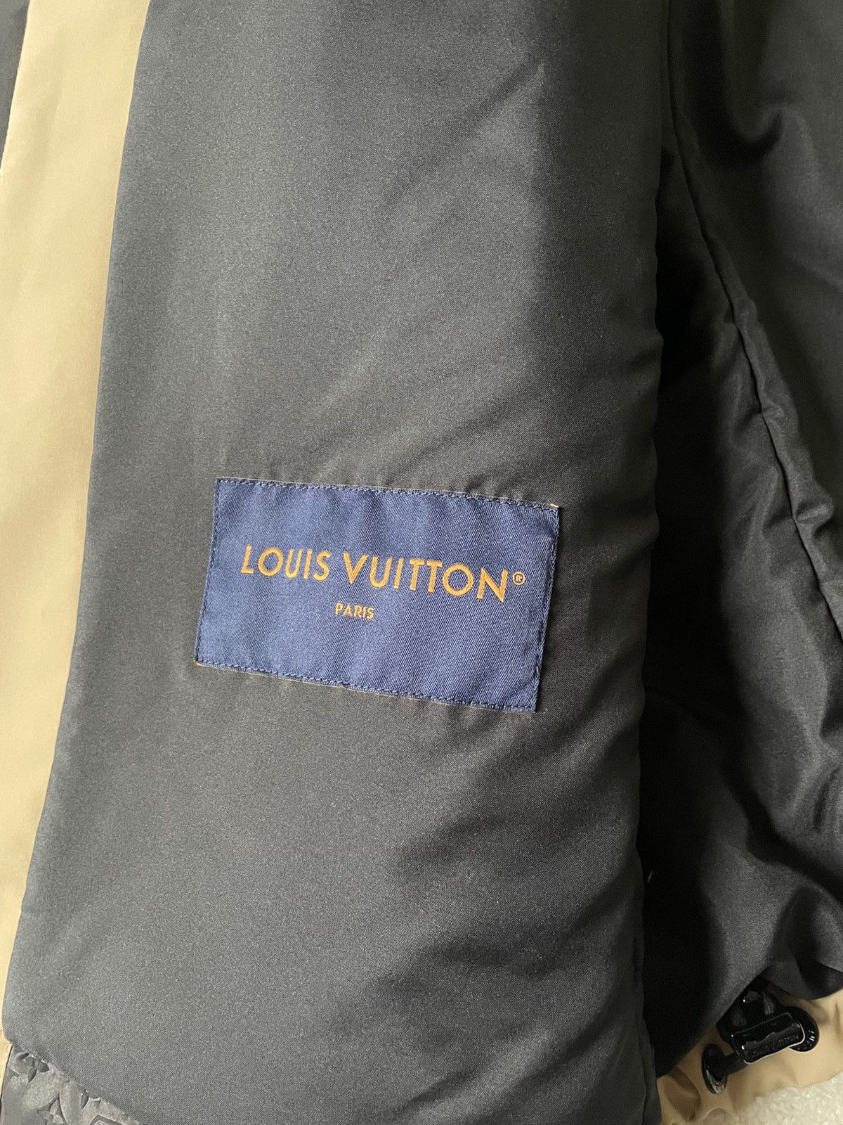 Louis Vuitton Louis Vuitton Tactical Shell Windbreaker Monogram Size US L / EU 52-54 / 3 - 8 Thumbnail