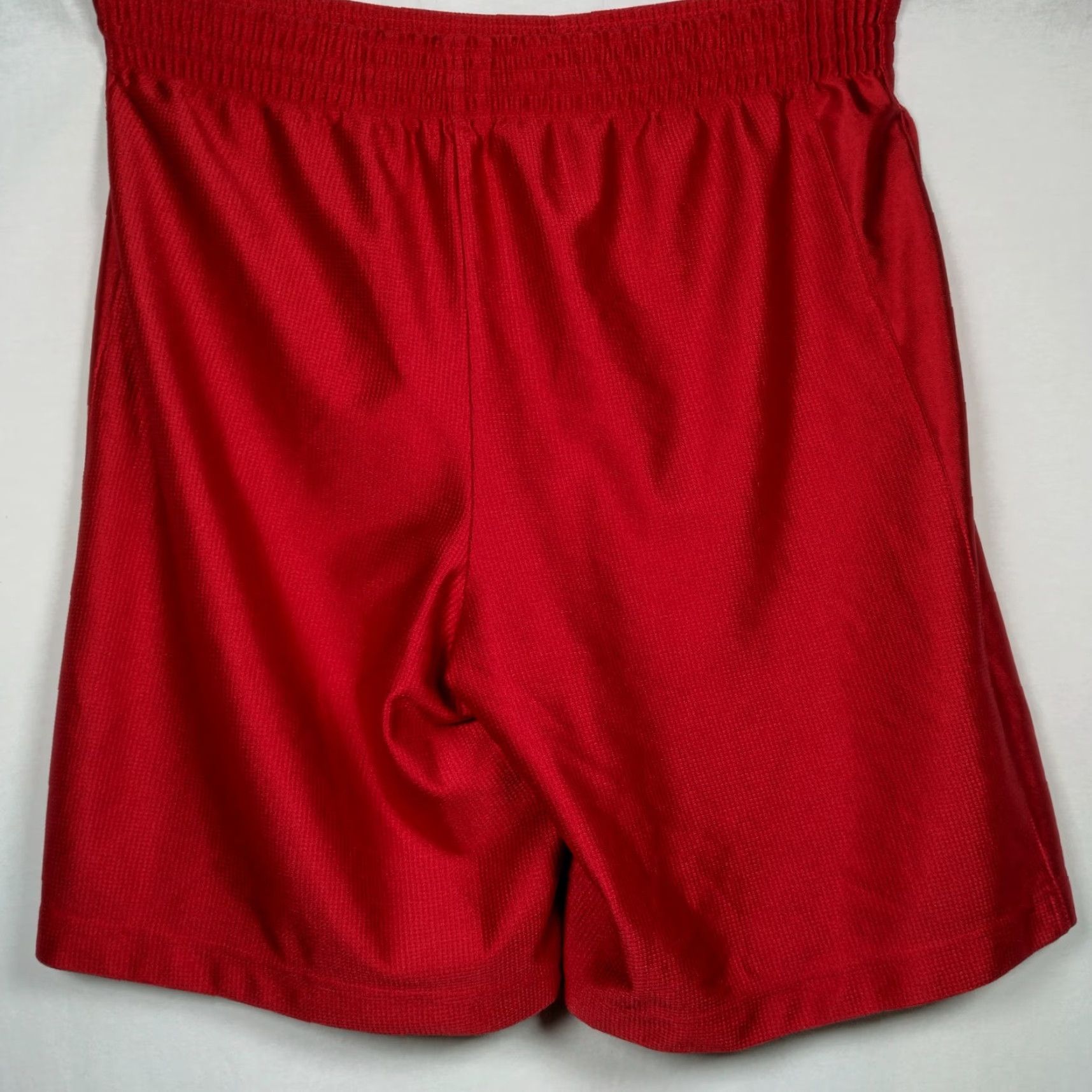 Nike VINTAGE Nike Basketball Shorts Men L Red Athletic Grid Elastic Drawstring Pocketed 34" Waist 9.5" Inseam Size US 33 - 2 Thumbnail