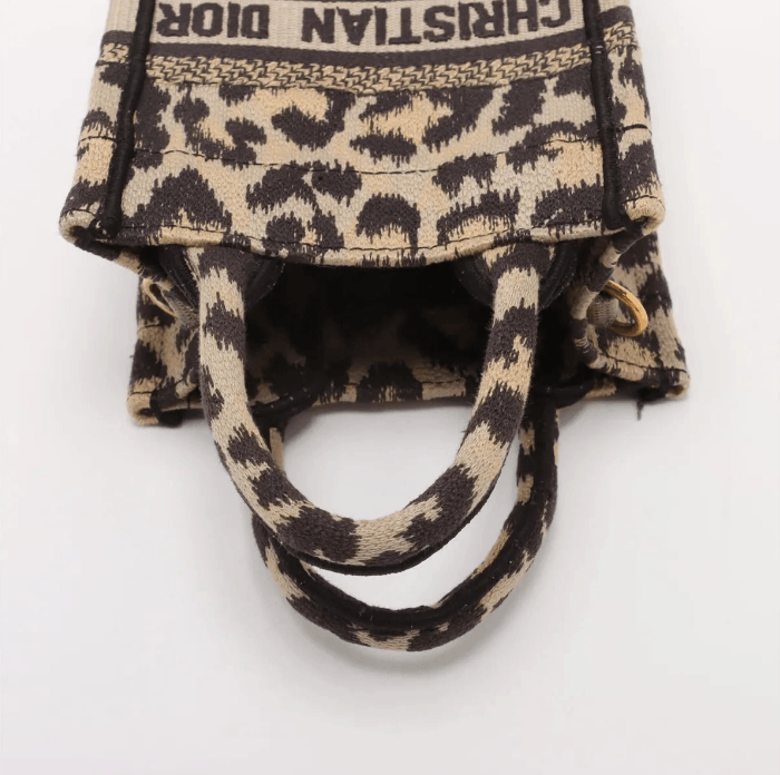 Dior Leopard Vertical Book Tote Canvas Two-Way Handbag Size ONE SIZE - 5 Thumbnail