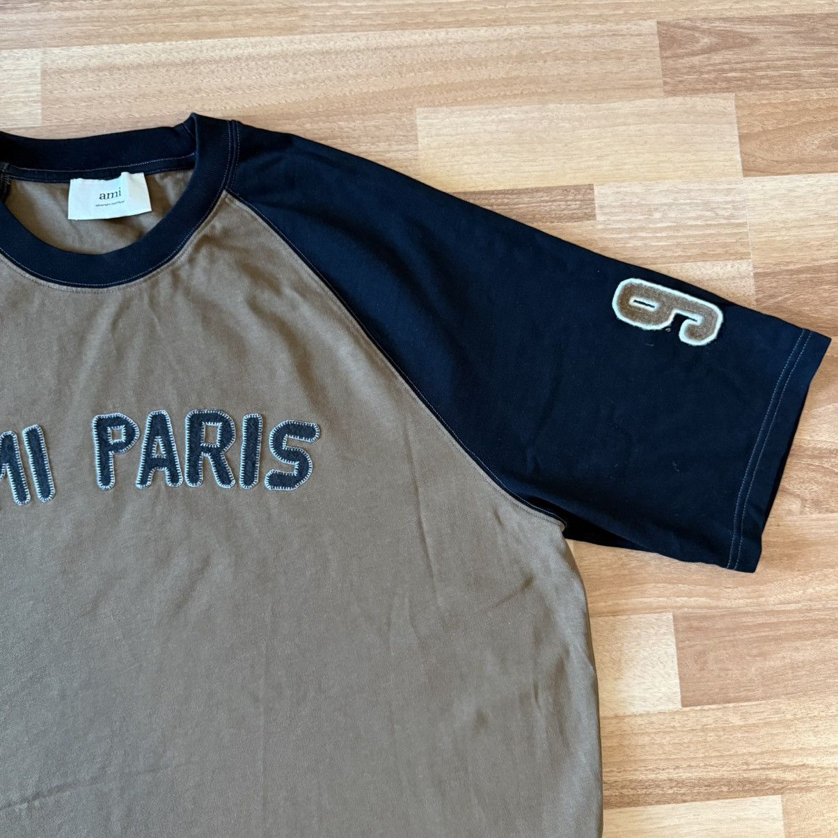 AMI AMI Paris Relaxed Fit T-Shirt Size US L / EU 52-54 / 3 - 3 Thumbnail