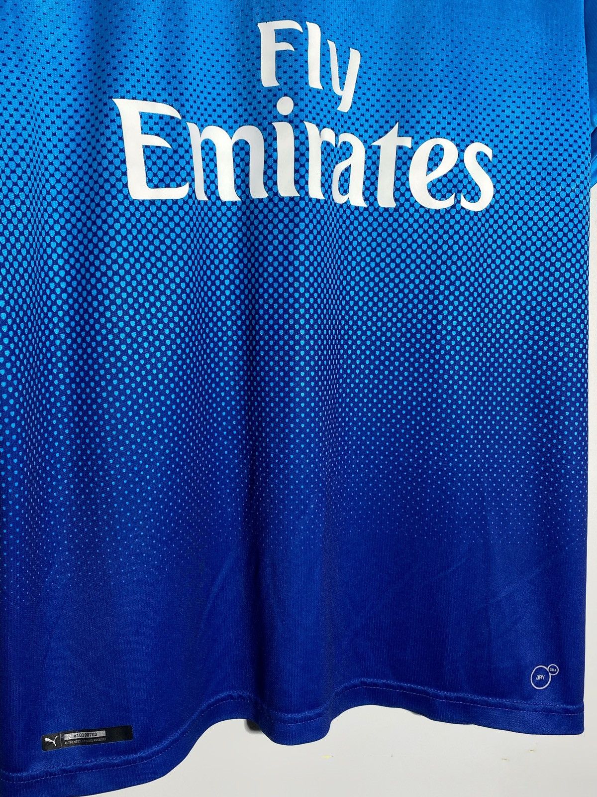 Puma Puma Arsenal London 2017/18 Away Football Shirt Jersey Size US L / EU 52-54 / 3 - 4 Thumbnail