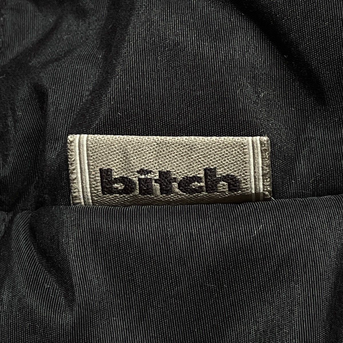 Vintage Vintage Brand Bitch Puffer 1990s Size US L / EU 52-54 / 3 - 9 Thumbnail