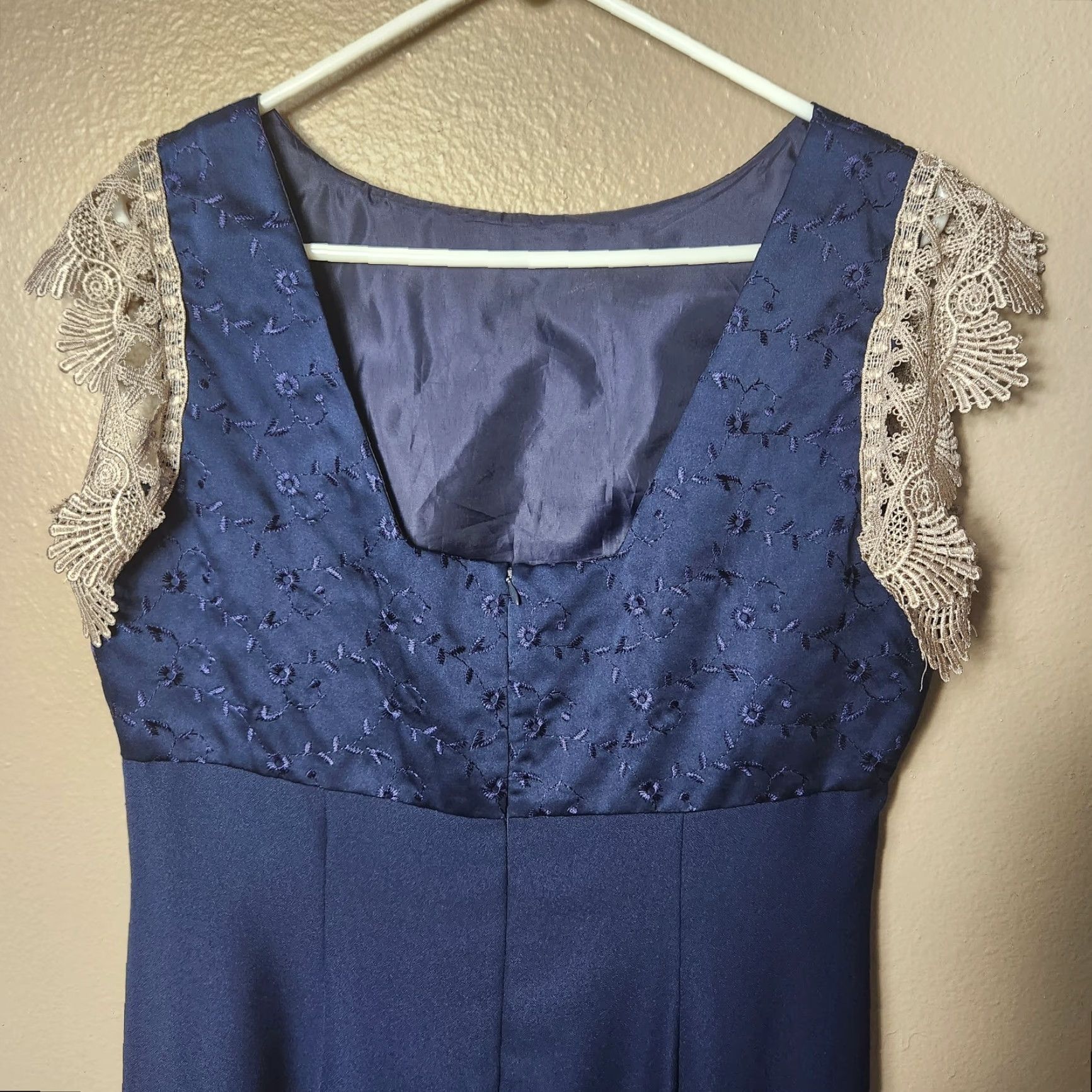 Vintage VINTAGE Von Bramlett Navy Embroidered Sleeveless Maxi Dress-Size 14 Ladies Maxi 90s Formal Blue Embroidered Womens Size XL / US 12-14 / IT 48-50 - 3 Thumbnail