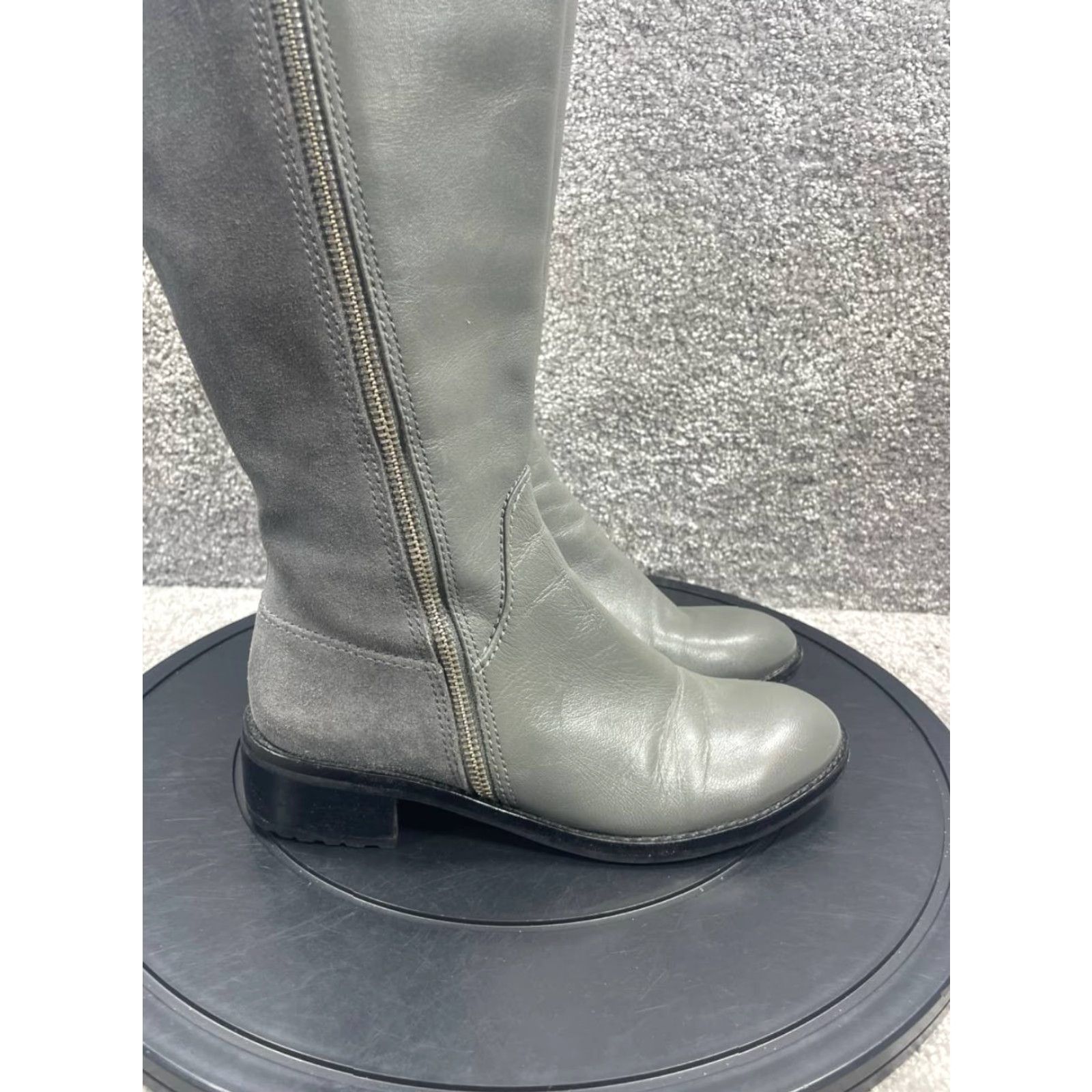 Michael Kors Michael Kors Boots Women Knee High Gray Leather Zip Riding Boot 5.5 M Bromley Size US 5.5 / IT 35.5 - 2 Thumbnail