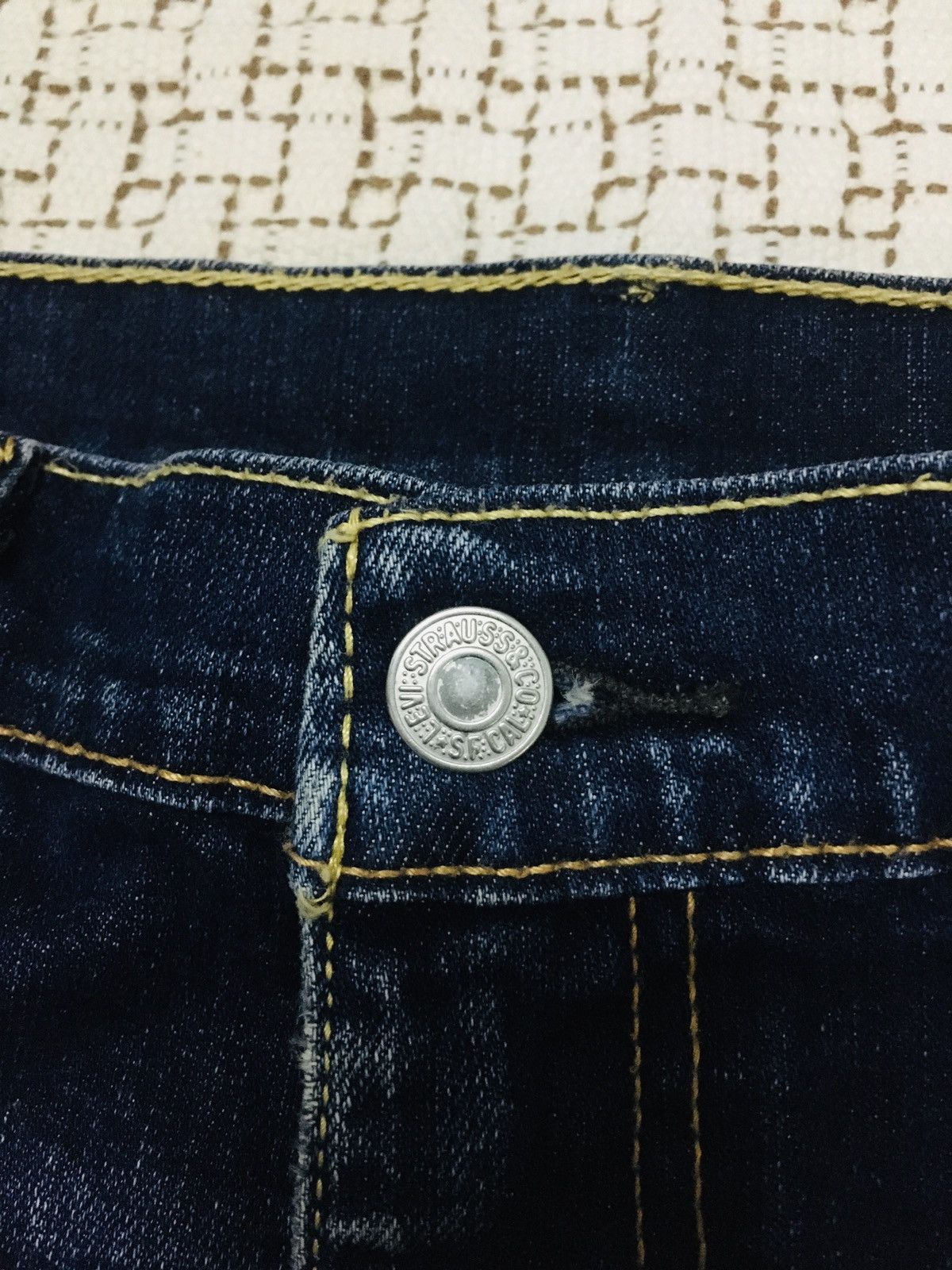 Levi's A06 Levis Lot 512 Distressed Denim Size US 33 - 8 Thumbnail