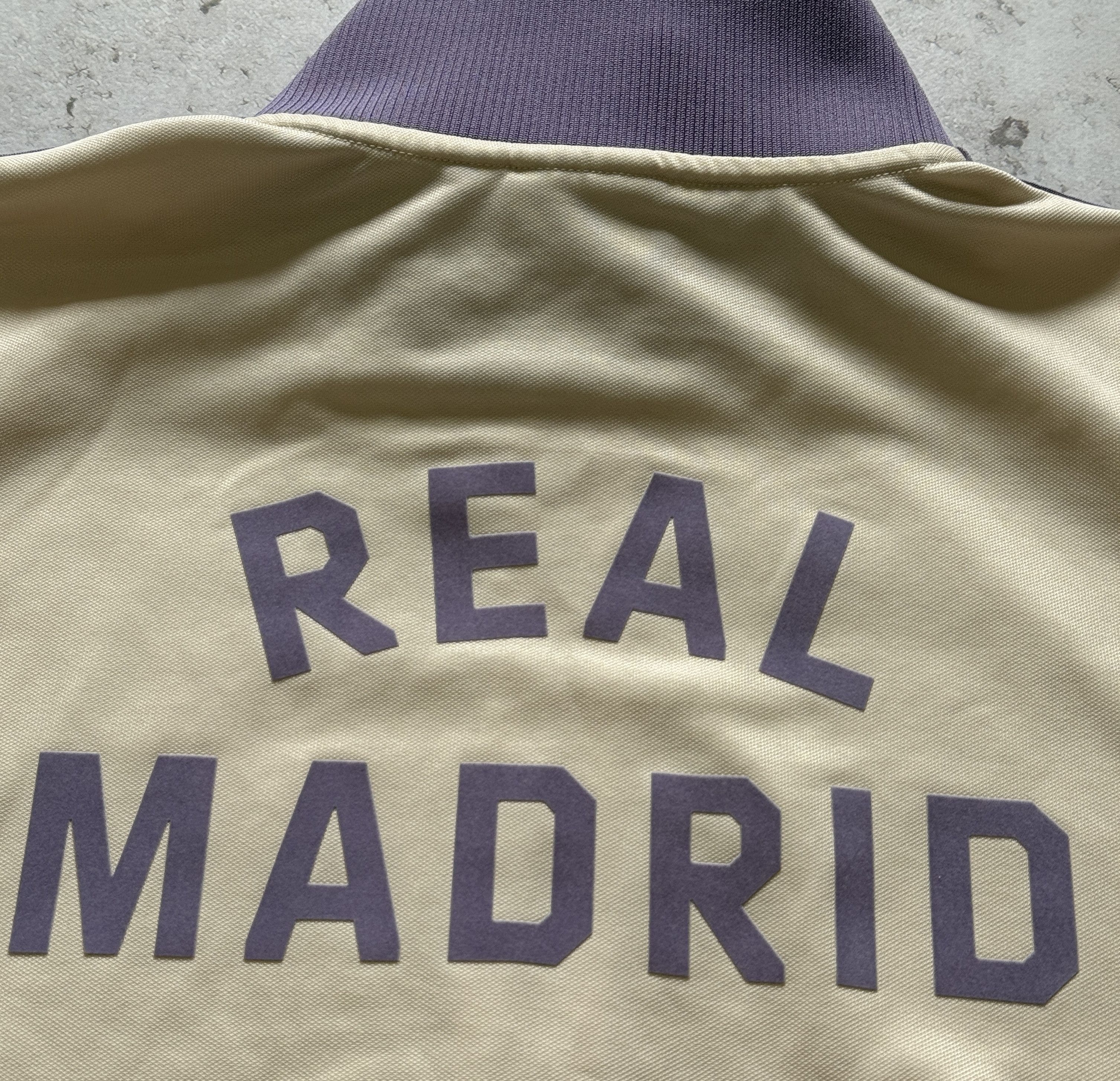 Adidas adidas x REAL MADRID TRACK TOP IY0058 size M Size US M / EU 48-50 / 2 - 12 Thumbnail