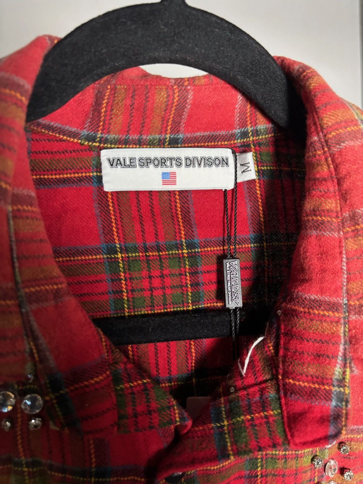 Vale Vale Forever Haze Flannel 'Red' Size US M / EU 48-50 / 2 - 3 Thumbnail