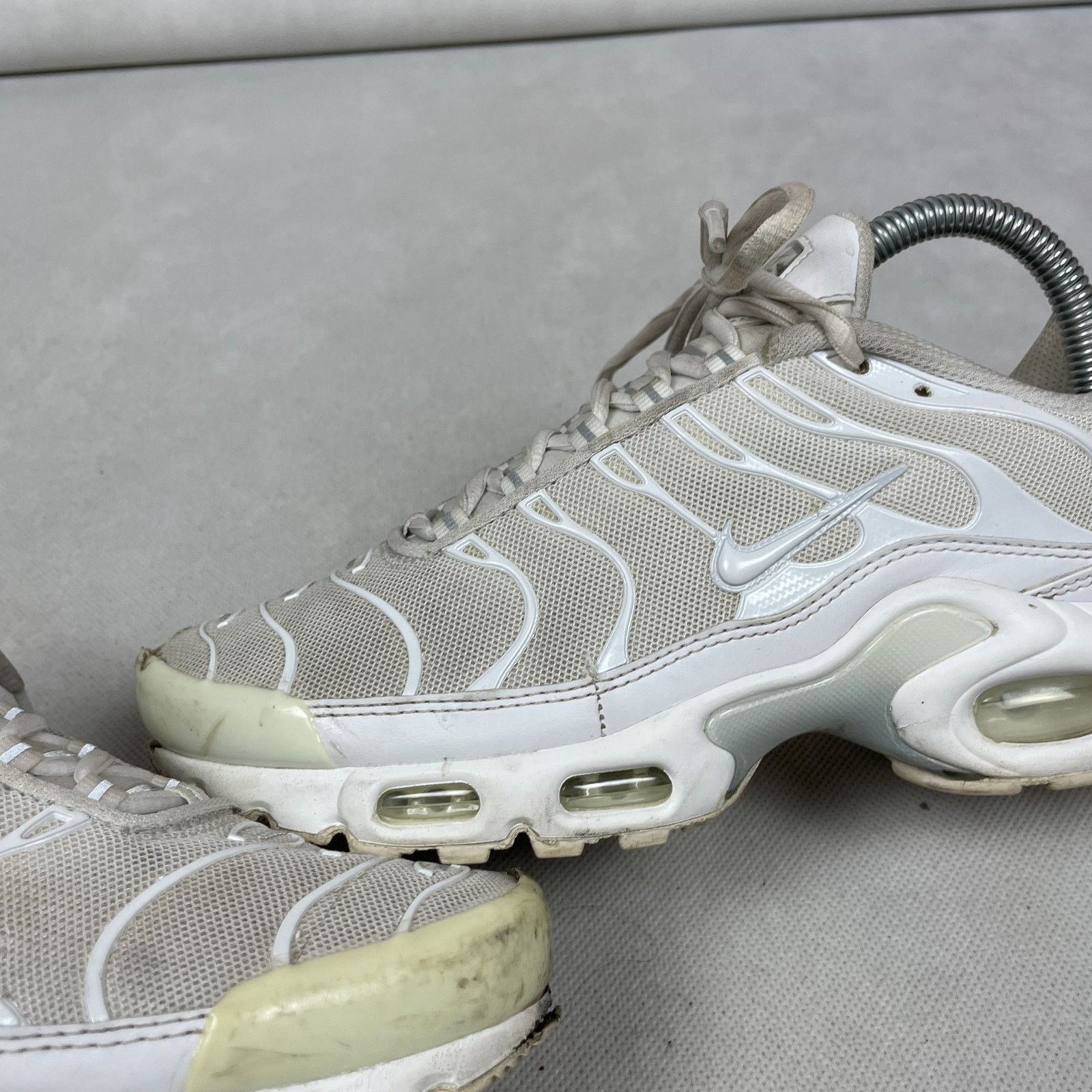 Nike Nike Air Max Plus DM2362-100 Women's White Platinum Shoes 7 Size US 7 / IT 37 - 8 Thumbnail