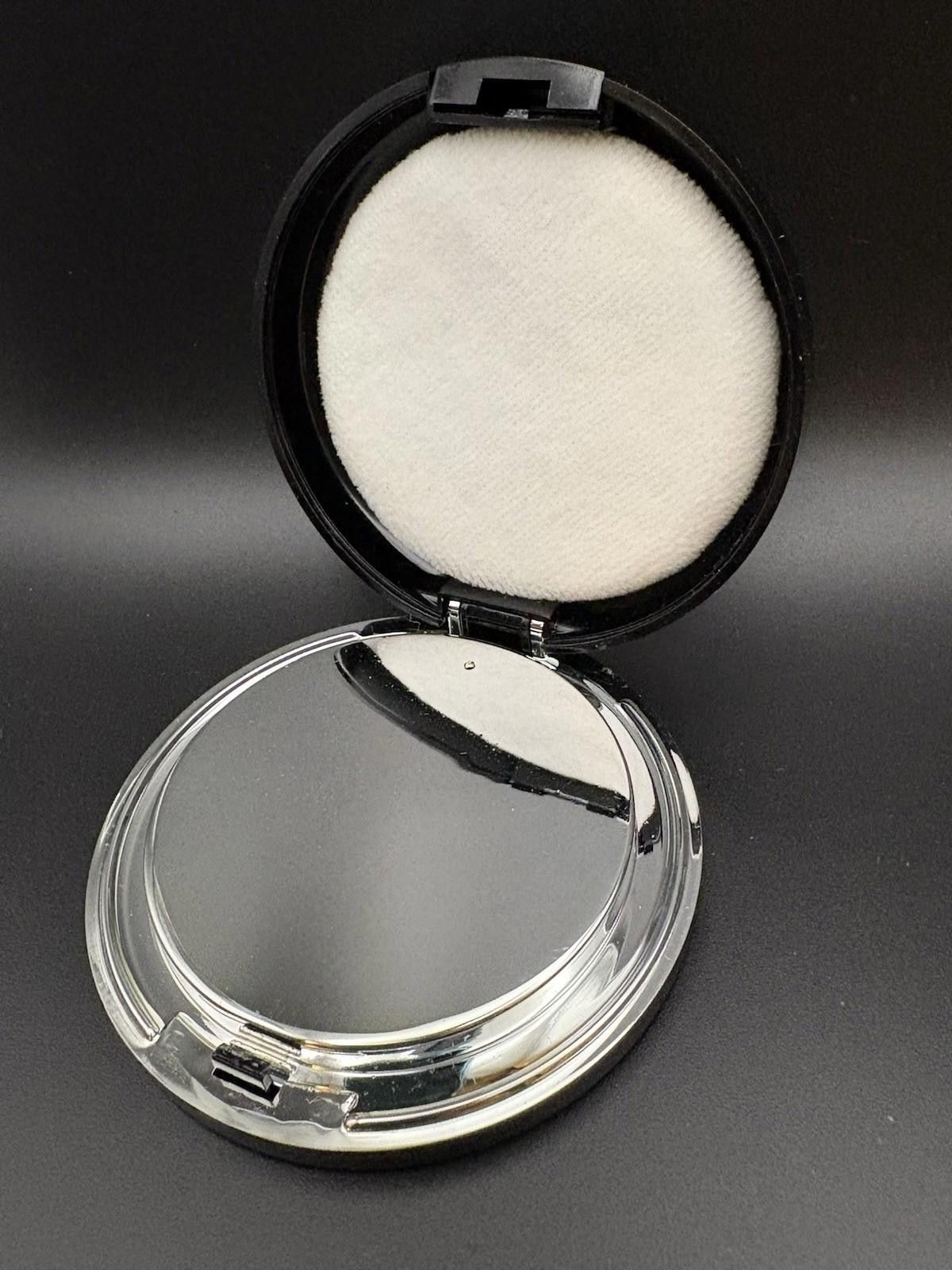 Other Bellapierre Compact Mineral Foundation-Chocolate Truffle NEW Size ONE SIZE - 5 Thumbnail