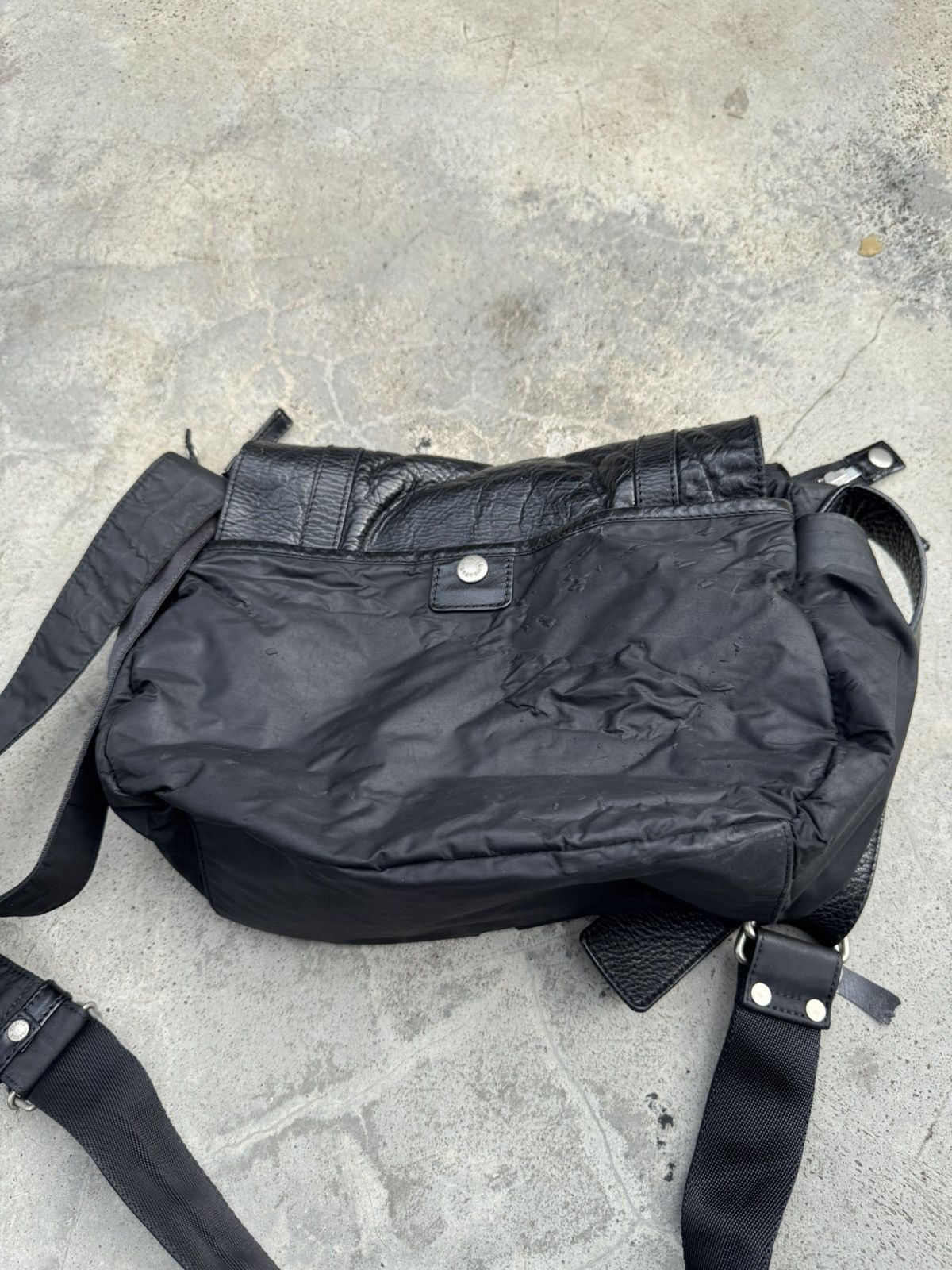 Designer × Y's × Yohji Yamamoto Y’Saccs Y’s Yohji Yamamoto Japan Designer Leather Sling Bag Size ONE SIZE - 10 Thumbnail