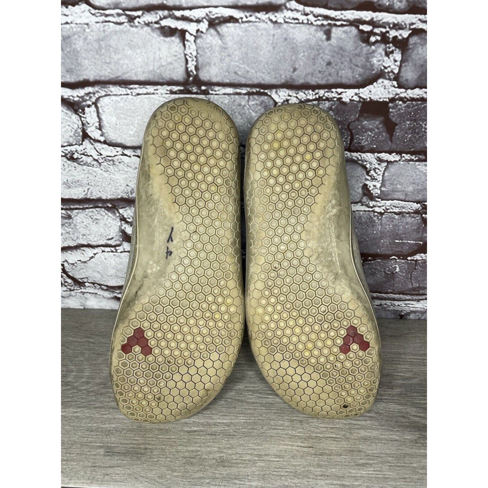 Other Vivobarefoot Primus Lux Gray Leather Lace Athletic Shoes Wom Size US 10 / IT 40 - 7 Thumbnail
